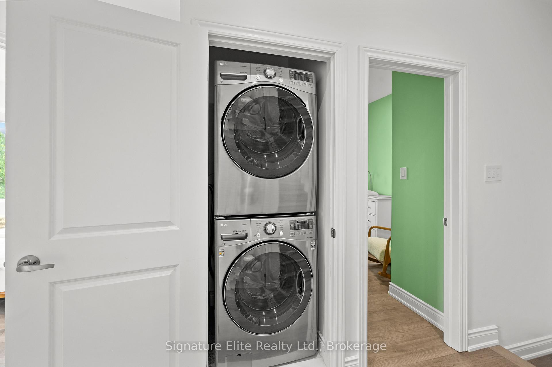 Photo 20 of 33 Minto Street, Toronto, South Riverdale — HOMEH