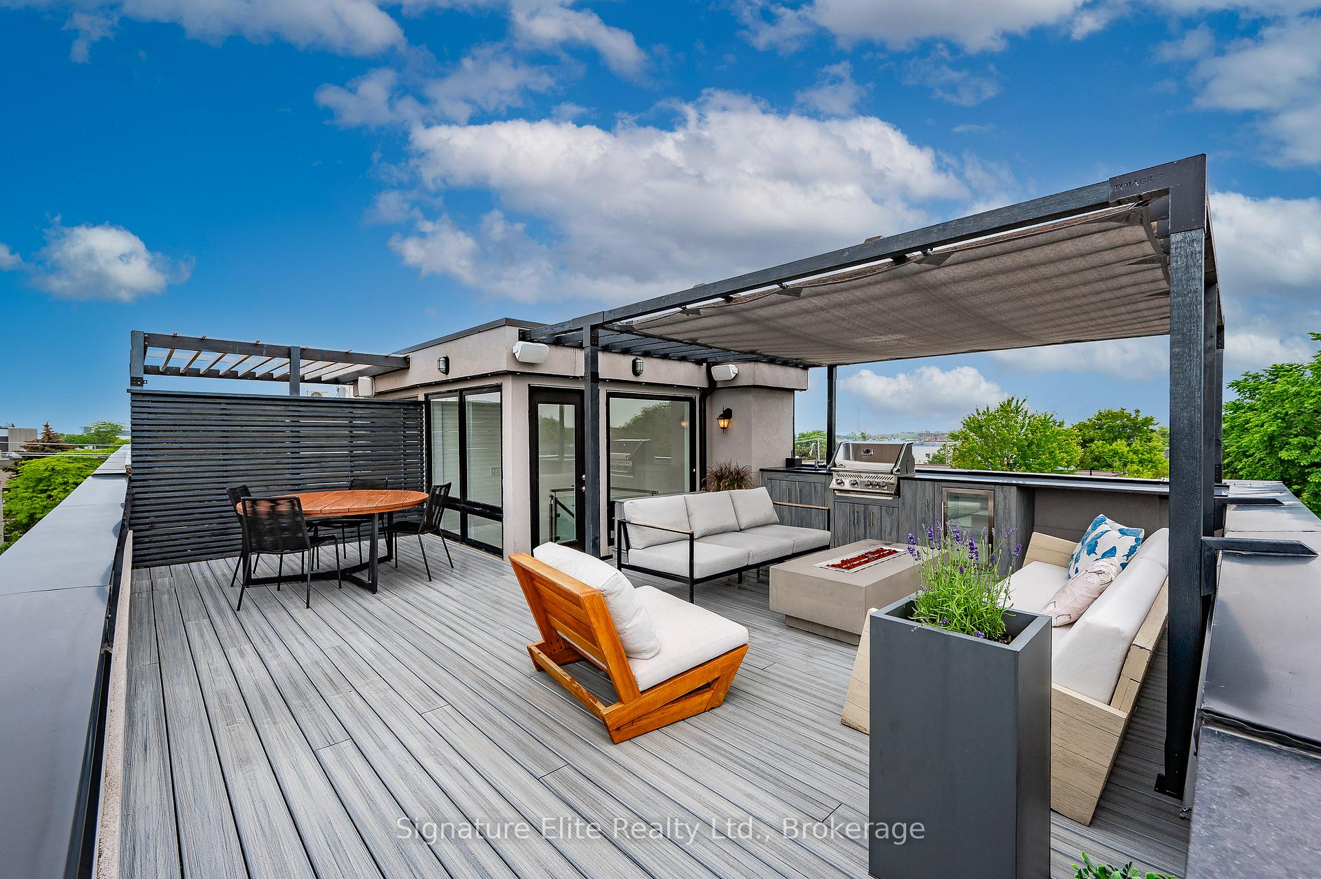 Photo 24 of 33 Minto Street, Toronto, South Riverdale — HOMEH