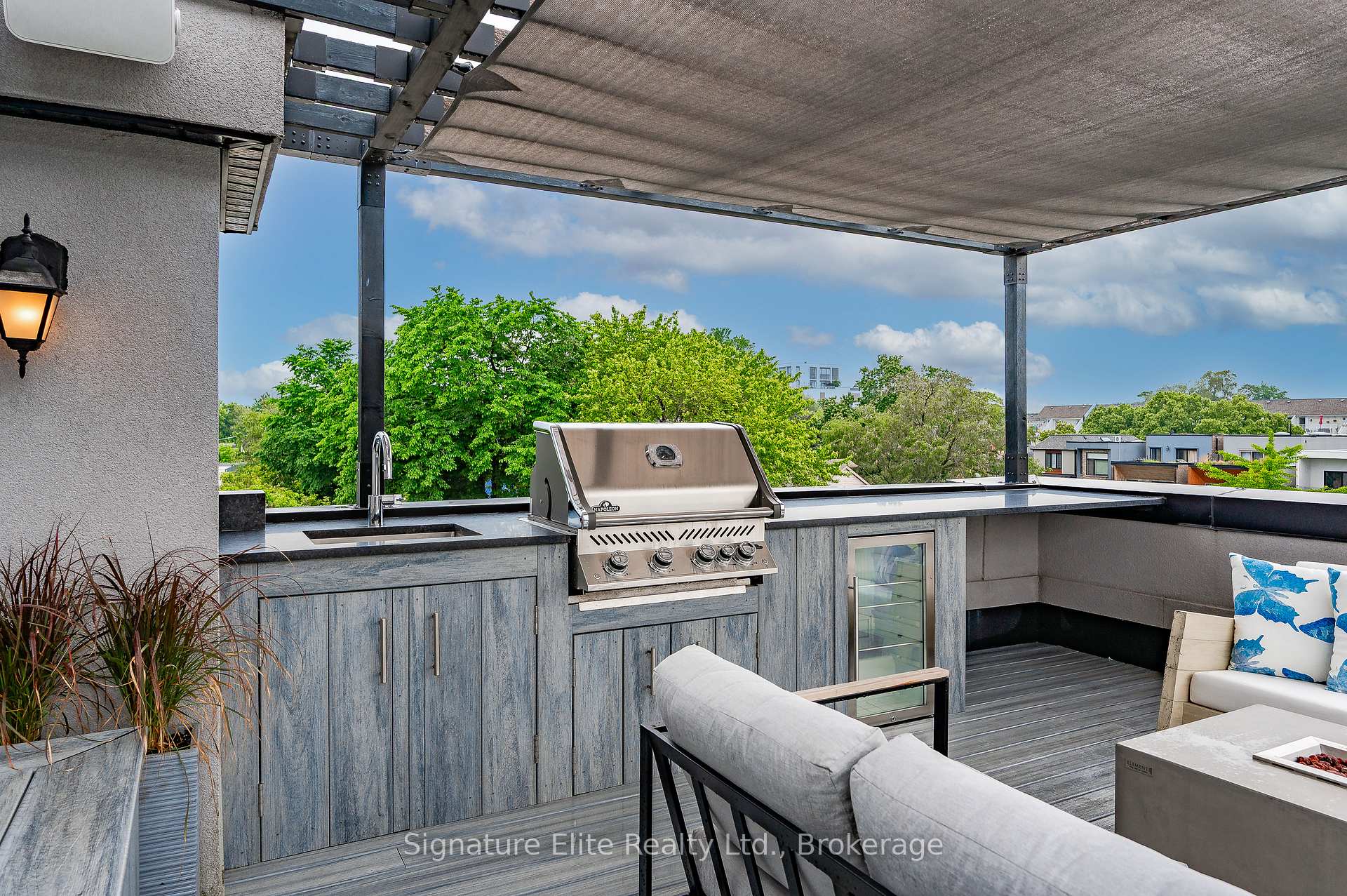 Photo 26 of 33 Minto Street, Toronto, South Riverdale — HOMEH