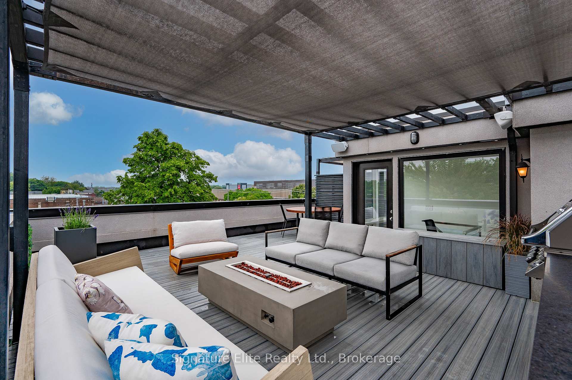 Photo 29 of 33 Minto Street, Toronto, South Riverdale — HOMEH