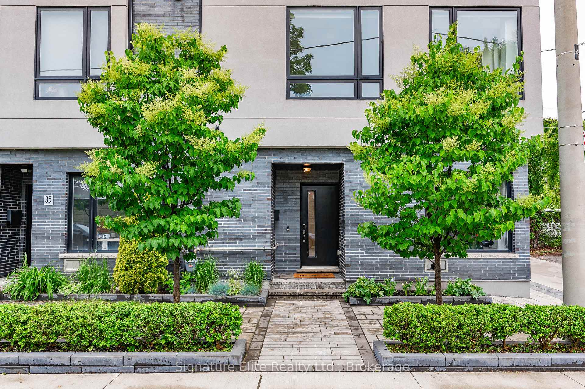Photo 35 of 33 Minto Street, Toronto, South Riverdale — HOMEH