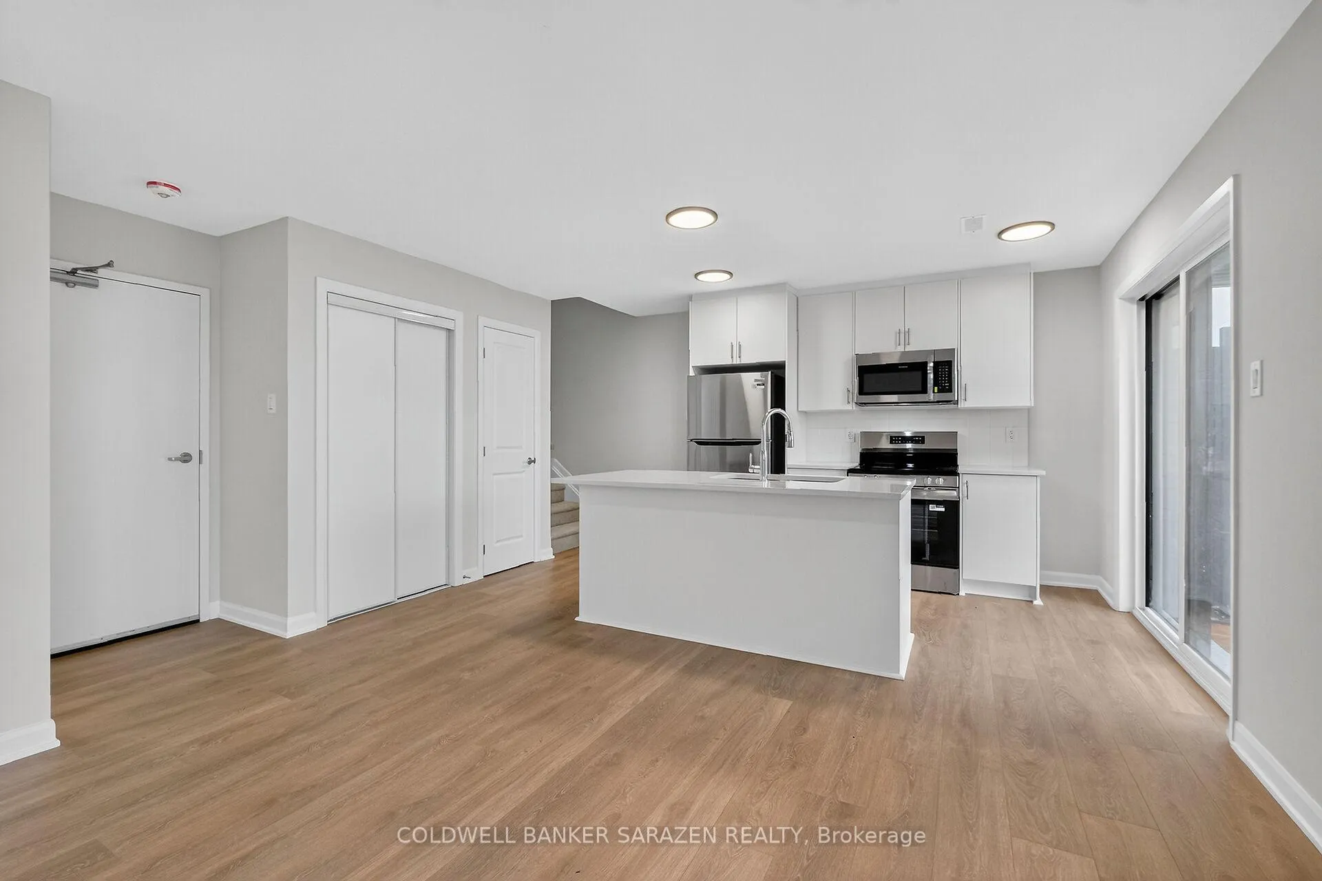 Photo 14 of Unit 18, 801 Glenroy Gilbert Drive, Ottawa, Barrhaven - Strandherd — HOMEH