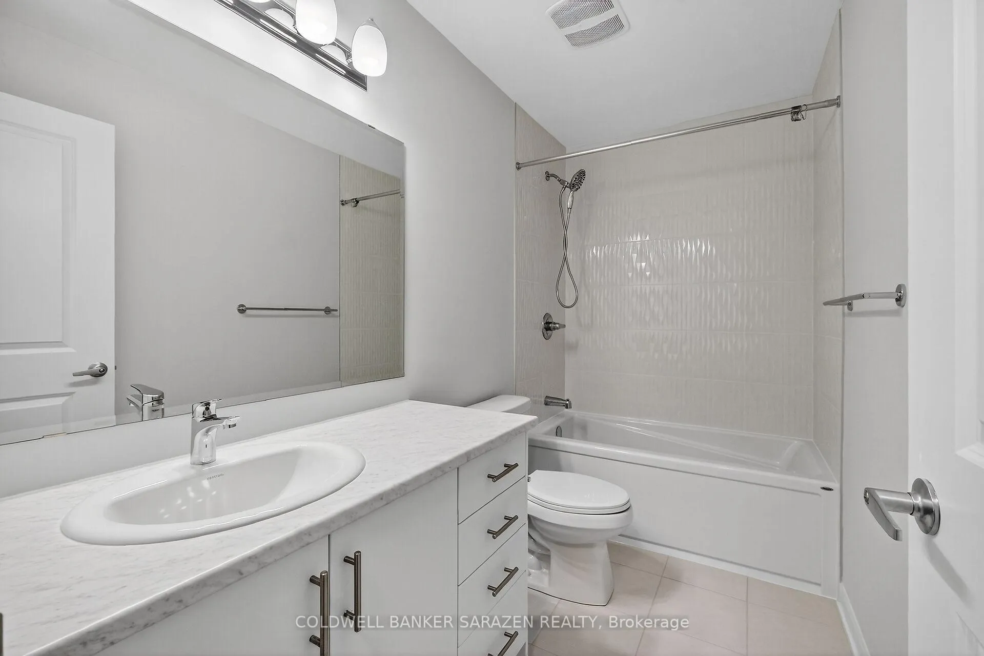 Photo 25 of Unit 18, 801 Glenroy Gilbert Drive, Ottawa, Barrhaven - Strandherd — HOMEH