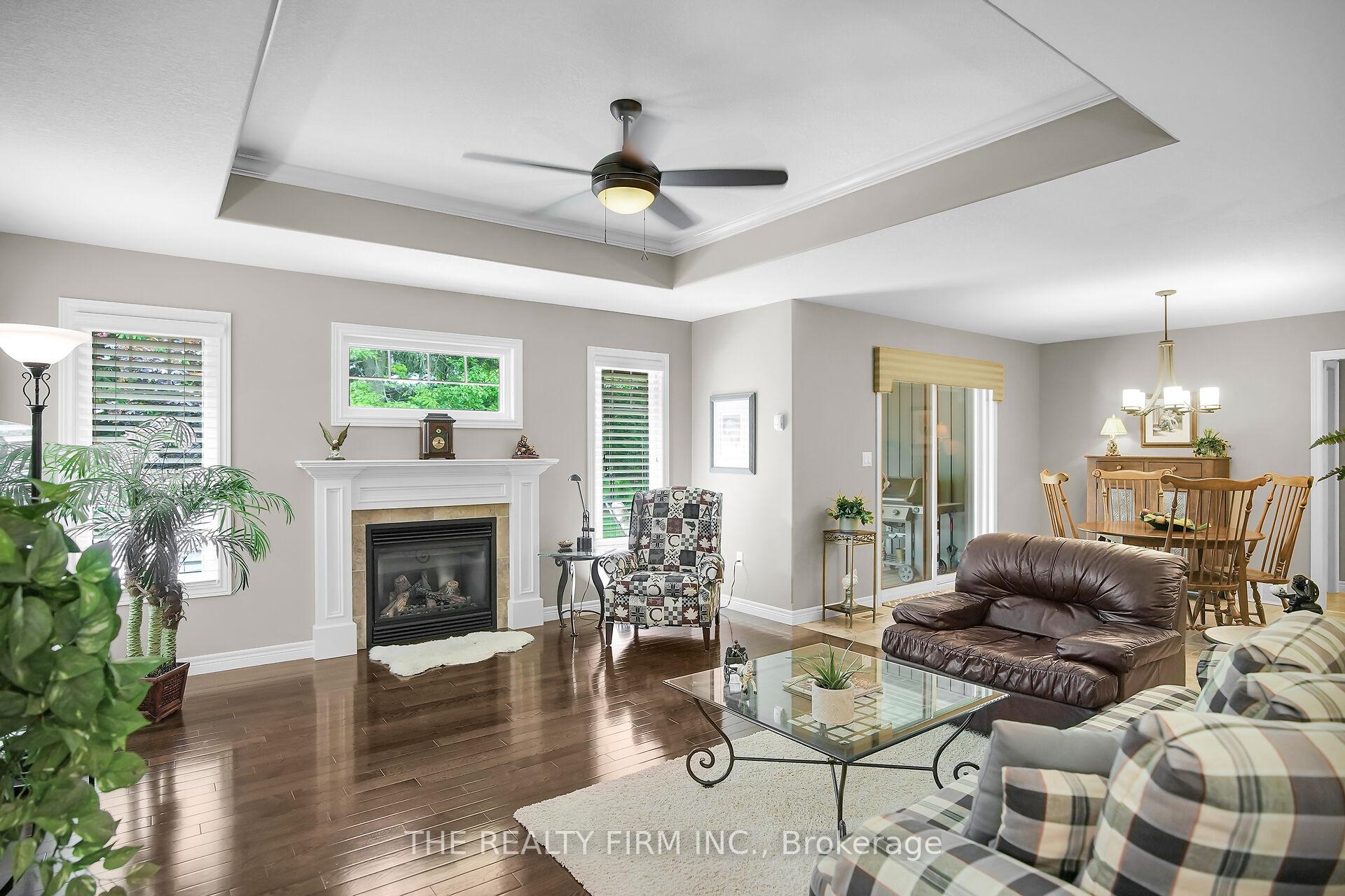Photo 9 of 364 Darcy Drive E, Strathroy-Caradoc, NE — HOMEH