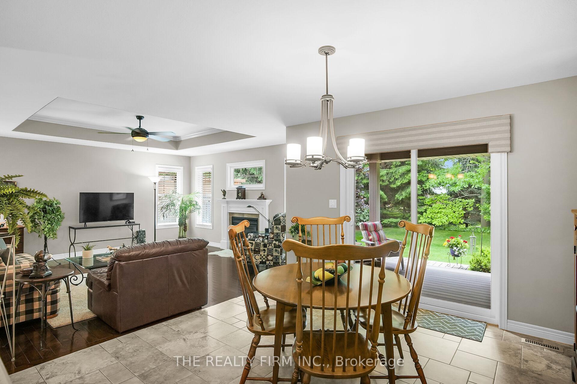 Photo 15 of 364 Darcy Drive E, Strathroy-Caradoc, NE — HOMEH