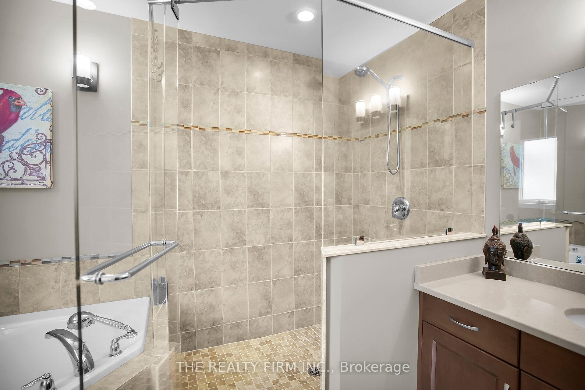 Photo 23 of 364 Darcy Drive E, Strathroy-Caradoc, NE — HOMEH