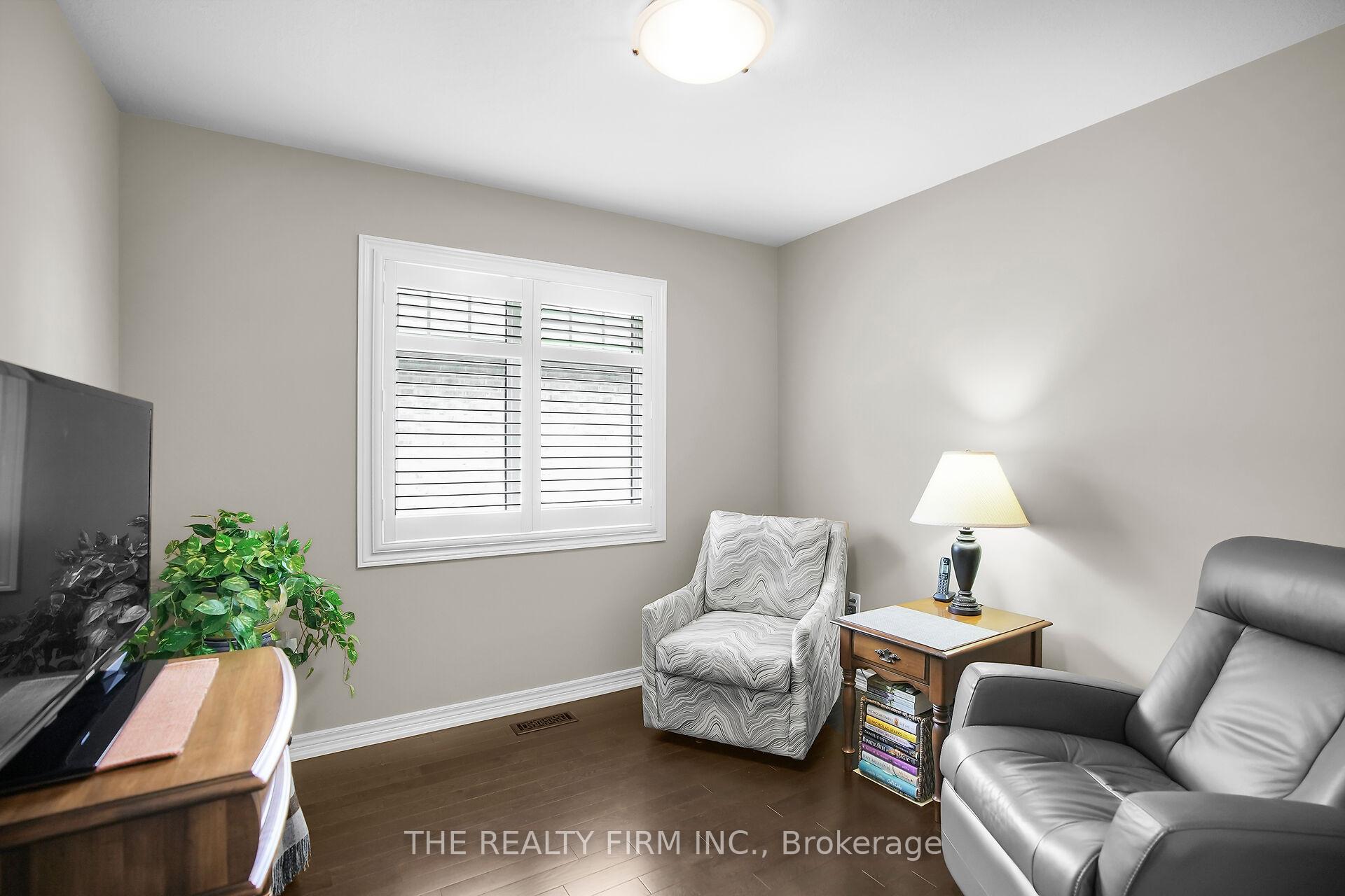 Photo 25 of 364 Darcy Drive E, Strathroy-Caradoc, NE — HOMEH