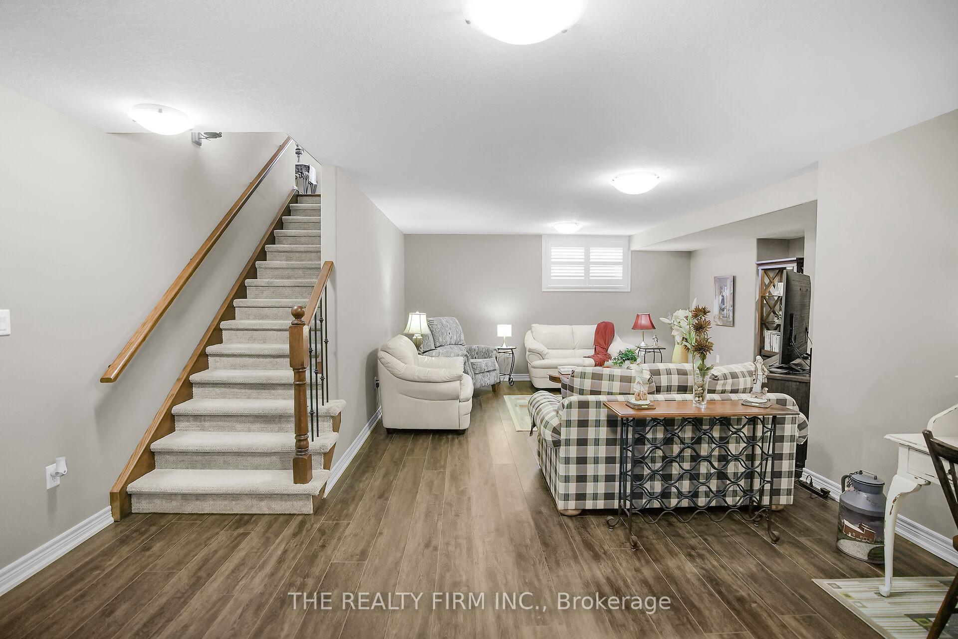 Photo 29 of 364 Darcy Drive E, Strathroy-Caradoc, NE — HOMEH