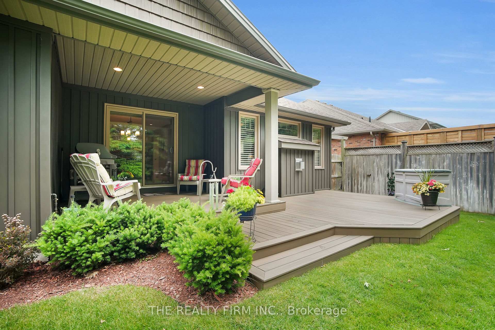 Photo 41 of 364 Darcy Drive E, Strathroy-Caradoc, NE — HOMEH
