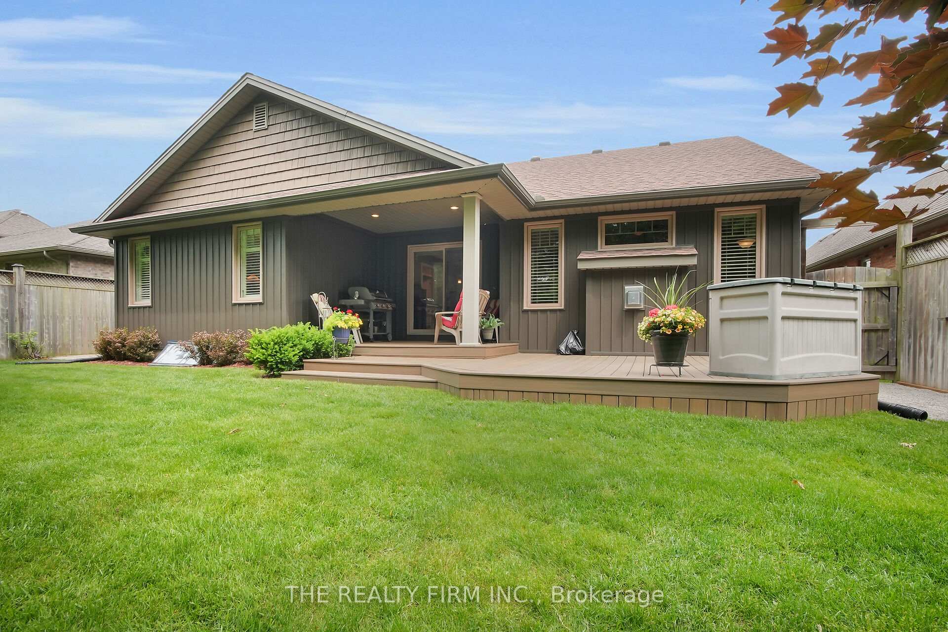 Photo 44 of 364 Darcy Drive E, Strathroy-Caradoc, NE — HOMEH