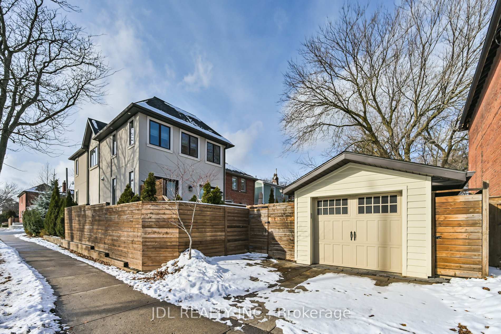 Photo 2 of 1 Le May Road, Toronto, Mount Pleasant East — HOMEH
