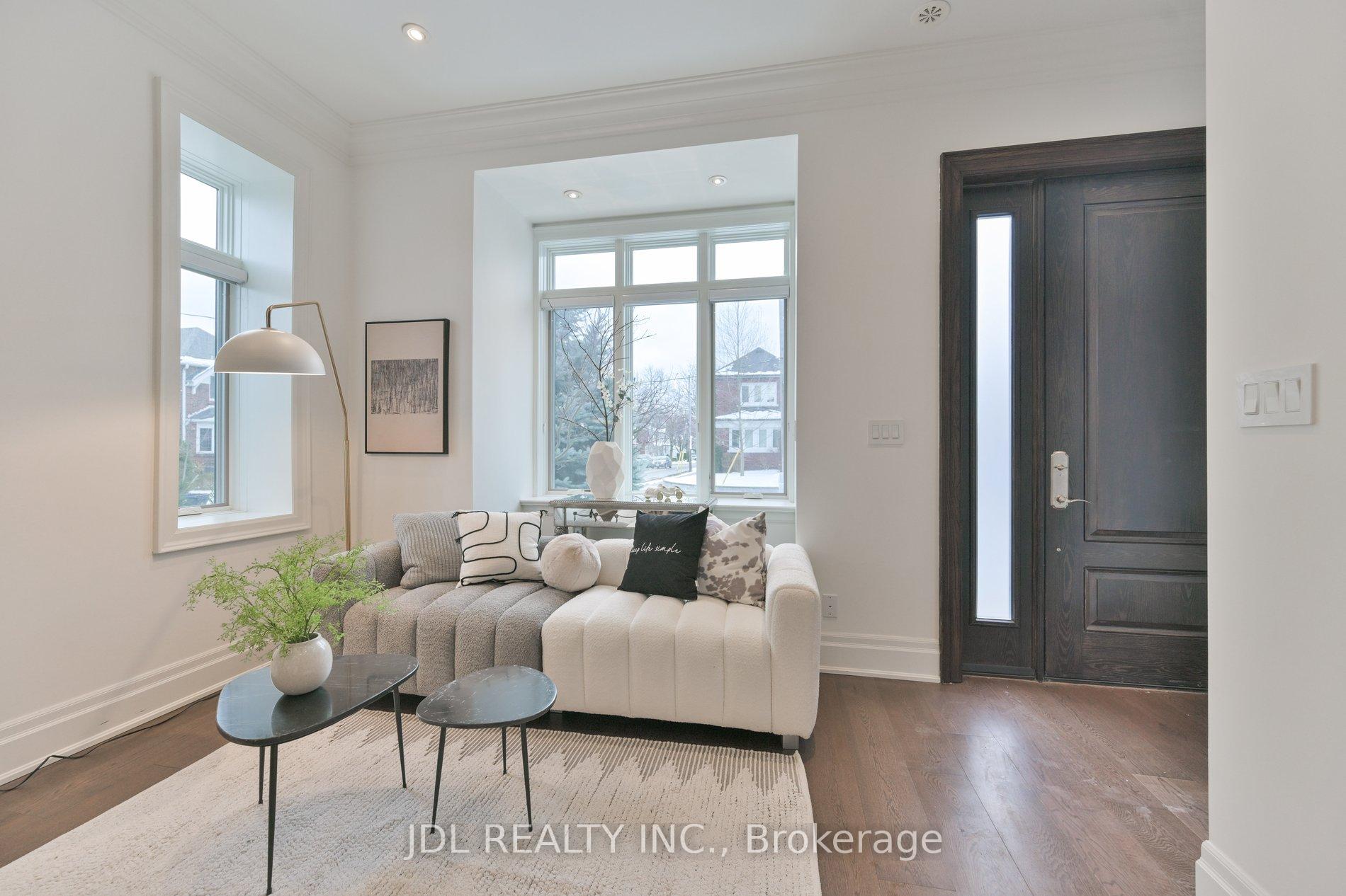 Photo 28 of 1 Le May Road, Toronto, Mount Pleasant East — HOMEH