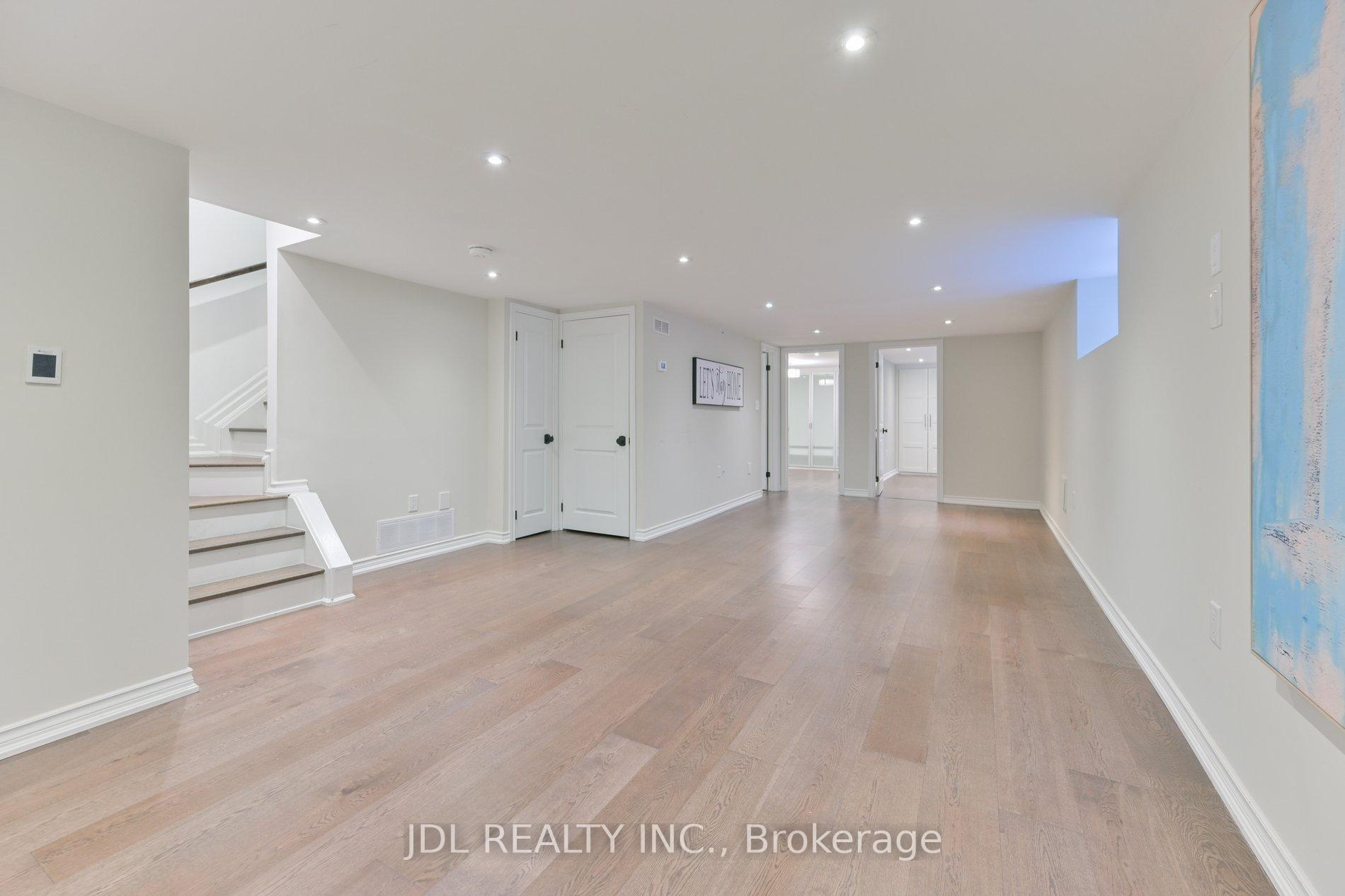 Photo 17 of 1 Le May Road, Toronto, Mount Pleasant East — HOMEH