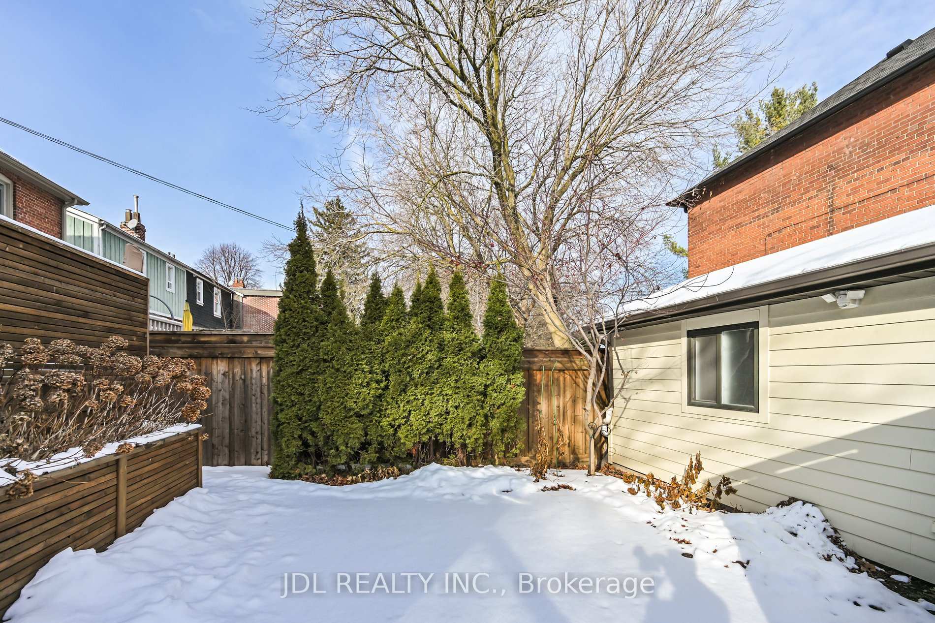 Photo 26 of 1 Le May Road, Toronto, Mount Pleasant East — HOMEH