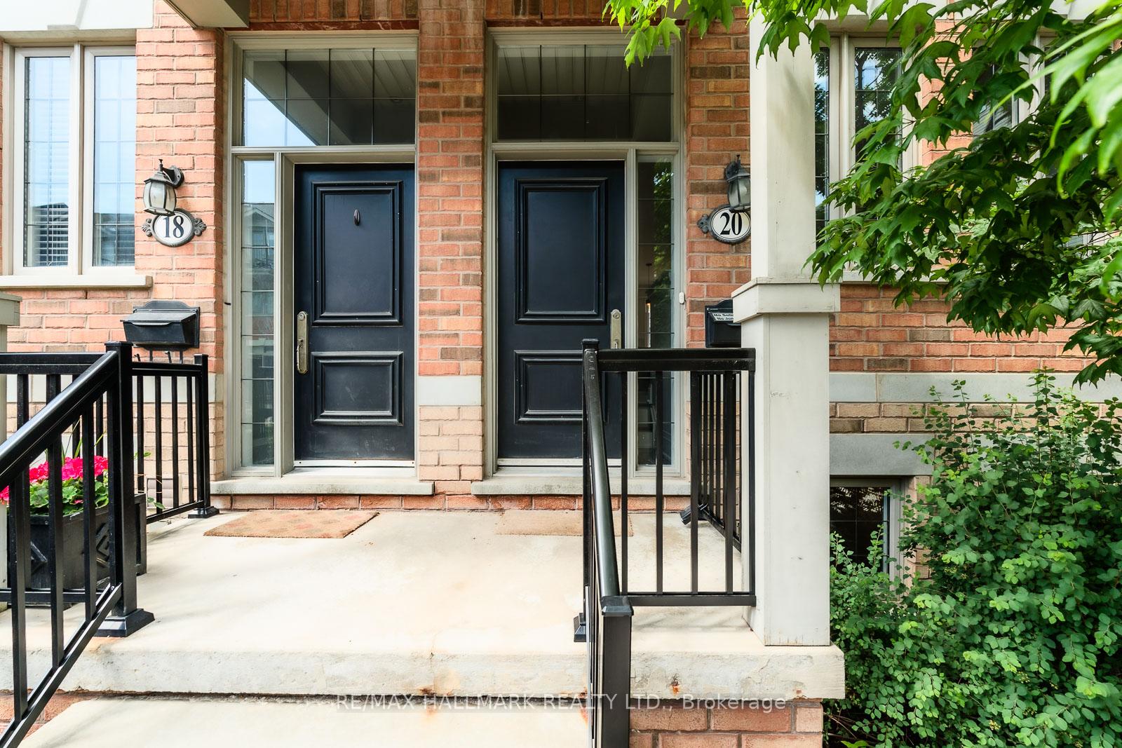 Photo 2 of 20 Sargent Lane, Toronto, East End-Danforth — HOMEH