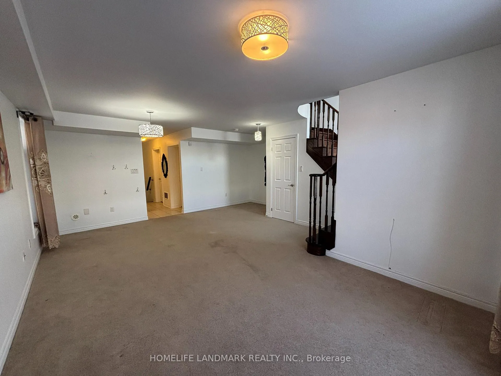 Photo 6 of 88 Grand Trunk Avenue, Vaughan, Patterson — HOMEH