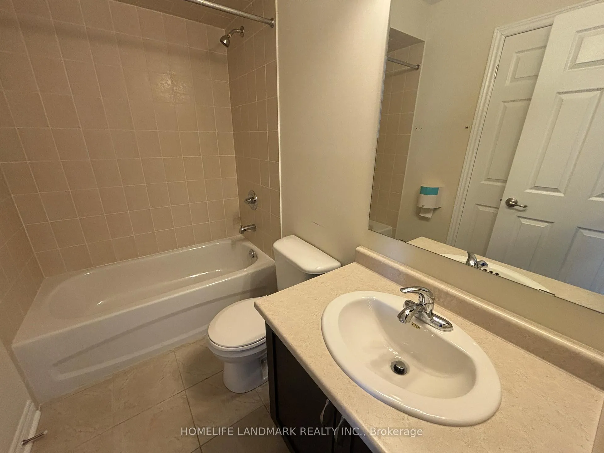 Photo 27 of 88 Grand Trunk Avenue, Vaughan, Patterson — HOMEH