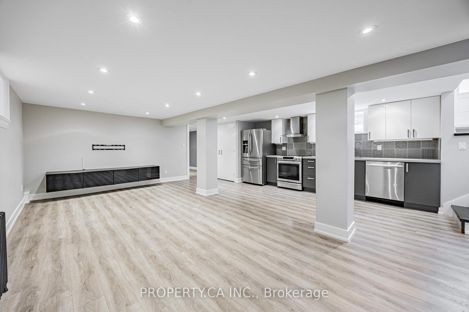 Photo 5 of Unit Basement, 9 Mckayfield Road, Toronto, Danforth Village-East York — HOMEH