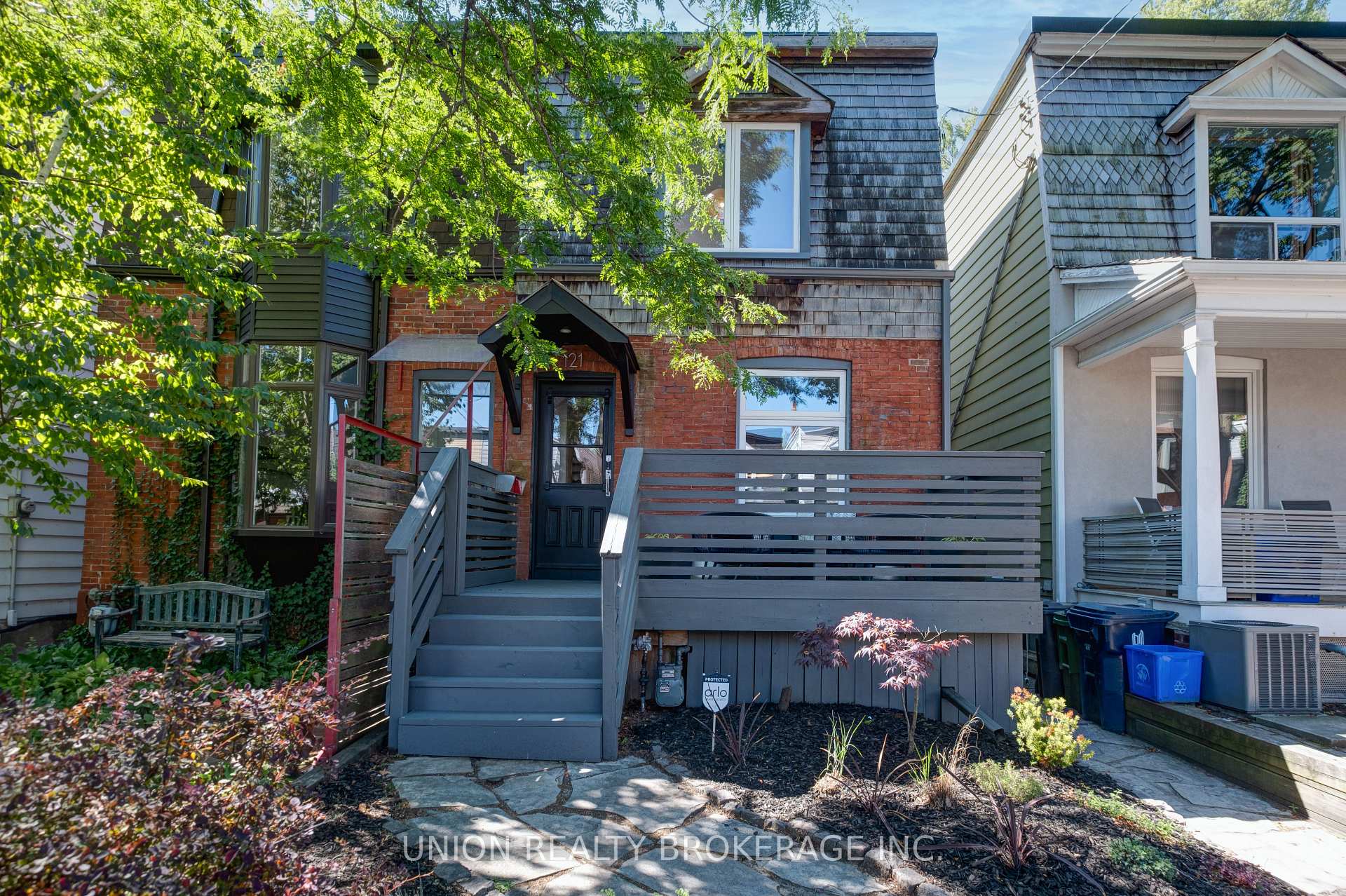 Photo 1 of 121 Withrow Avenue, Toronto, North Riverdale — HOMEH