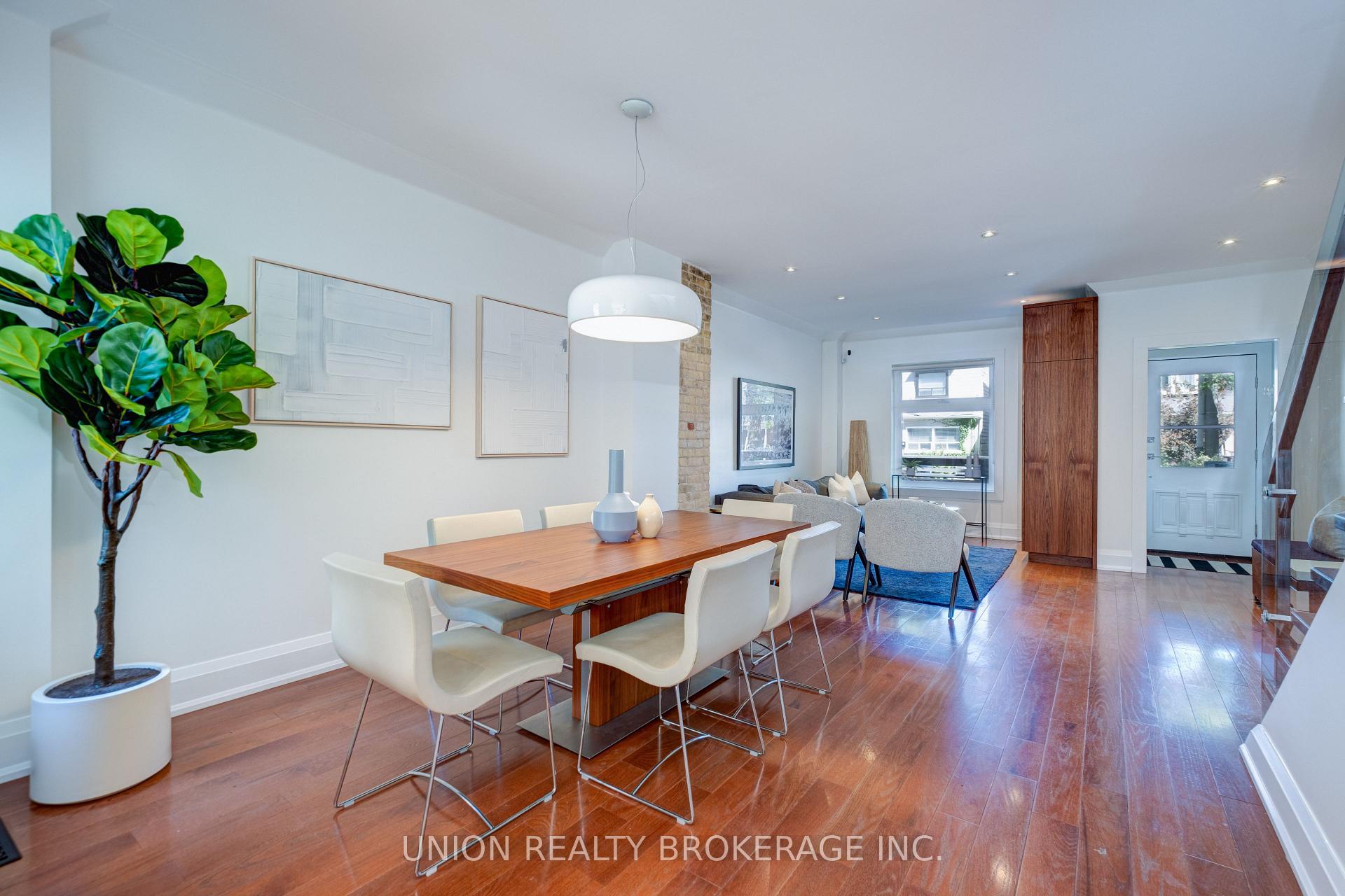 Photo 9 of 121 Withrow Avenue, Toronto, North Riverdale — HOMEH