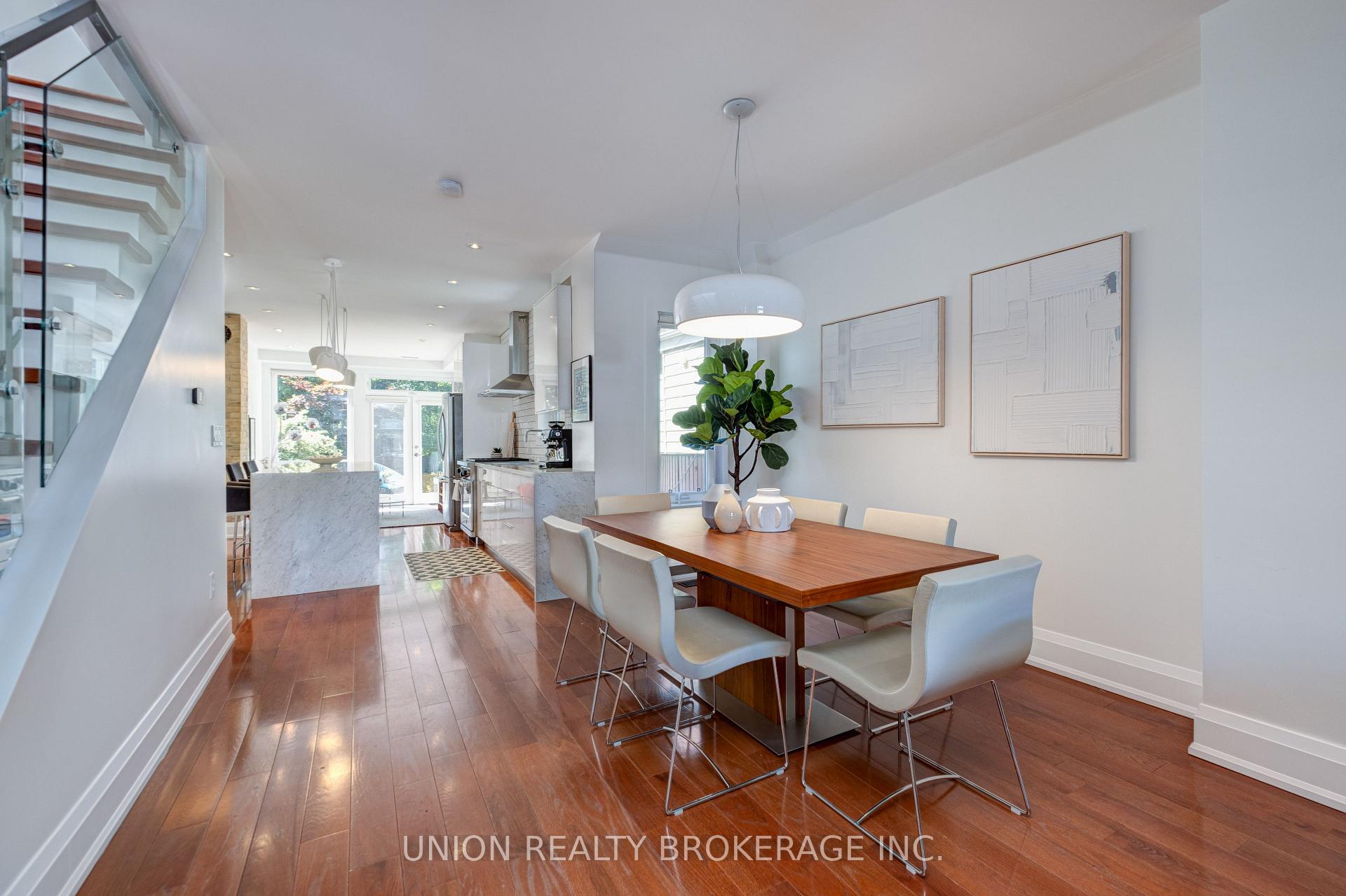 Photo 10 of 121 Withrow Avenue, Toronto, North Riverdale — HOMEH