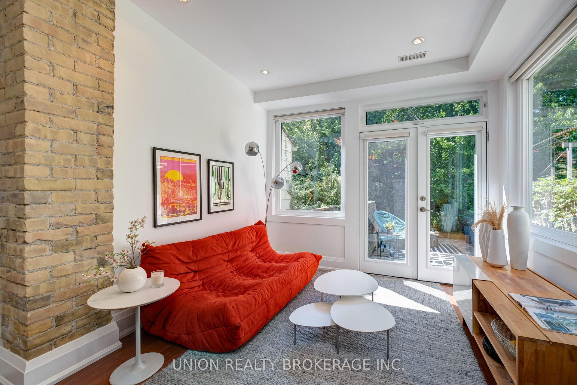 Photo 17 of 121 Withrow Avenue, Toronto, North Riverdale — HOMEH