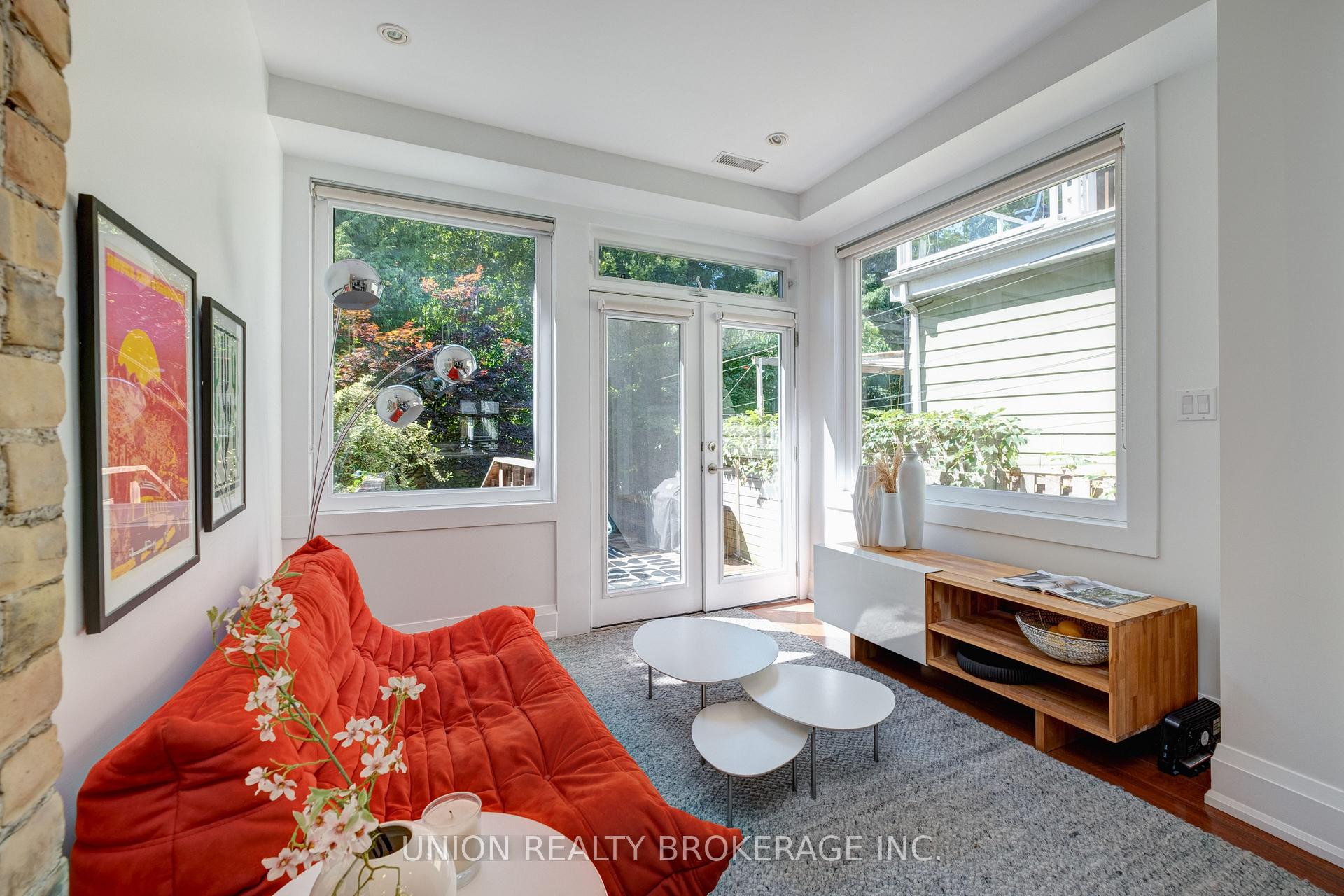 Photo 18 of 121 Withrow Avenue, Toronto, North Riverdale — HOMEH
