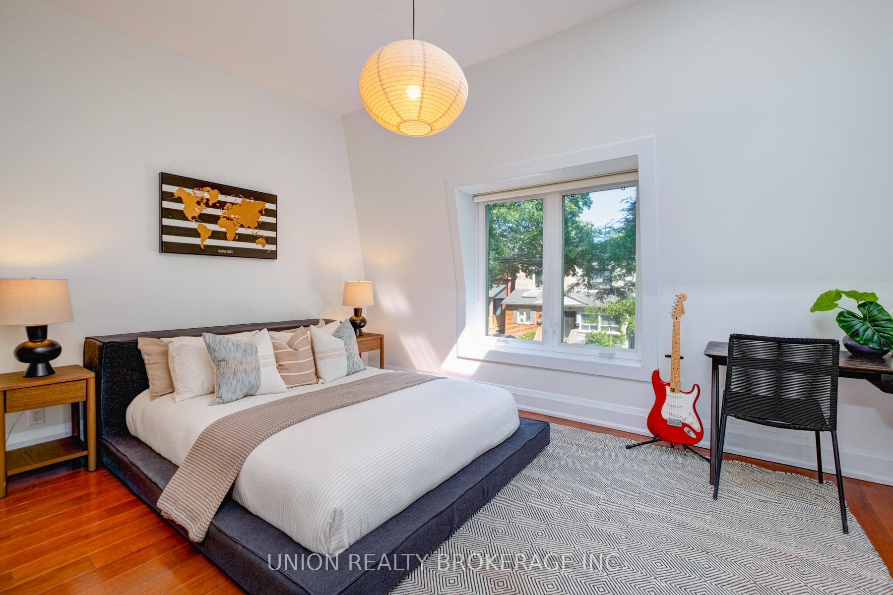 Photo 25 of 121 Withrow Avenue, Toronto, North Riverdale — HOMEH