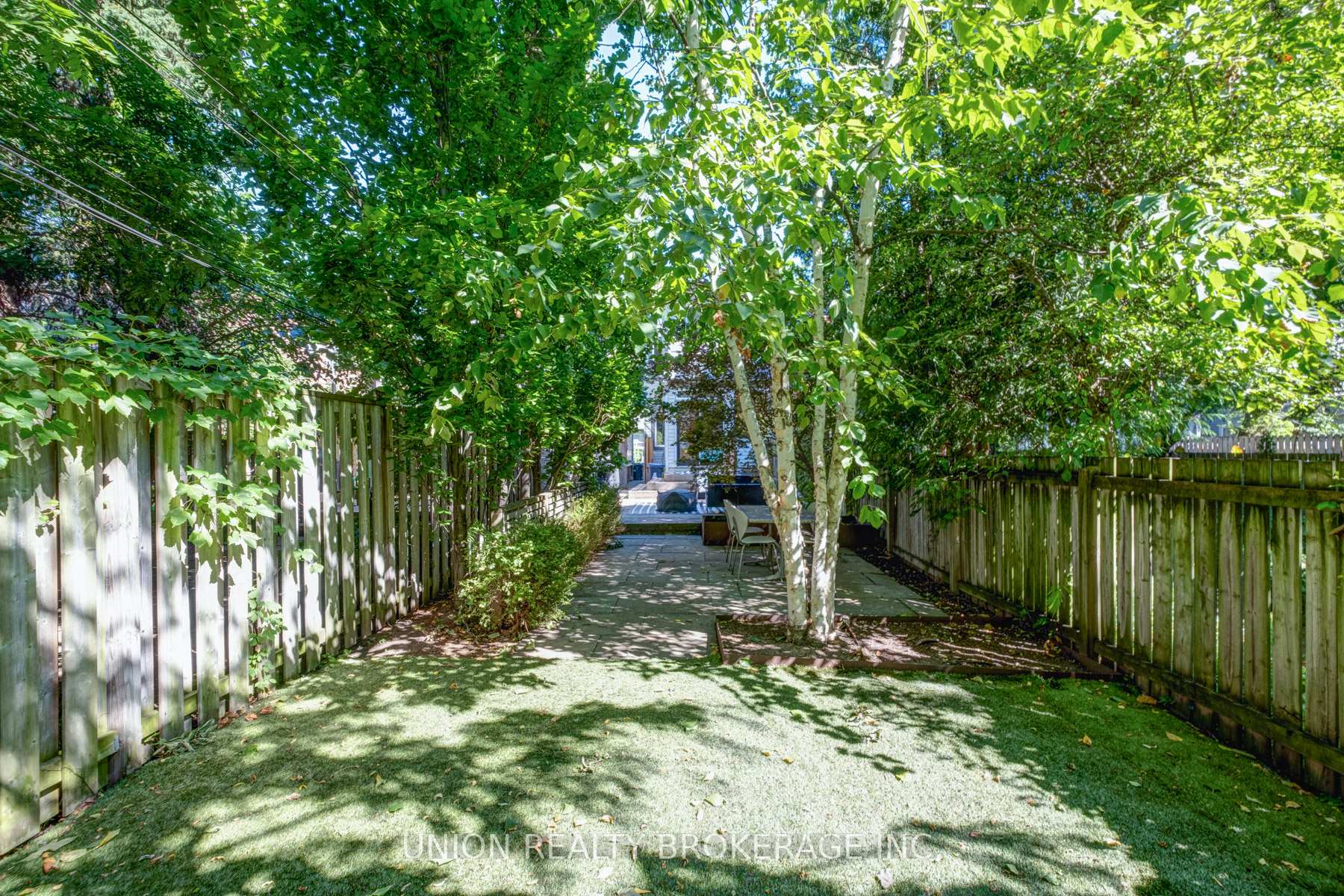 Photo 41 of 121 Withrow Avenue, Toronto, North Riverdale — HOMEH