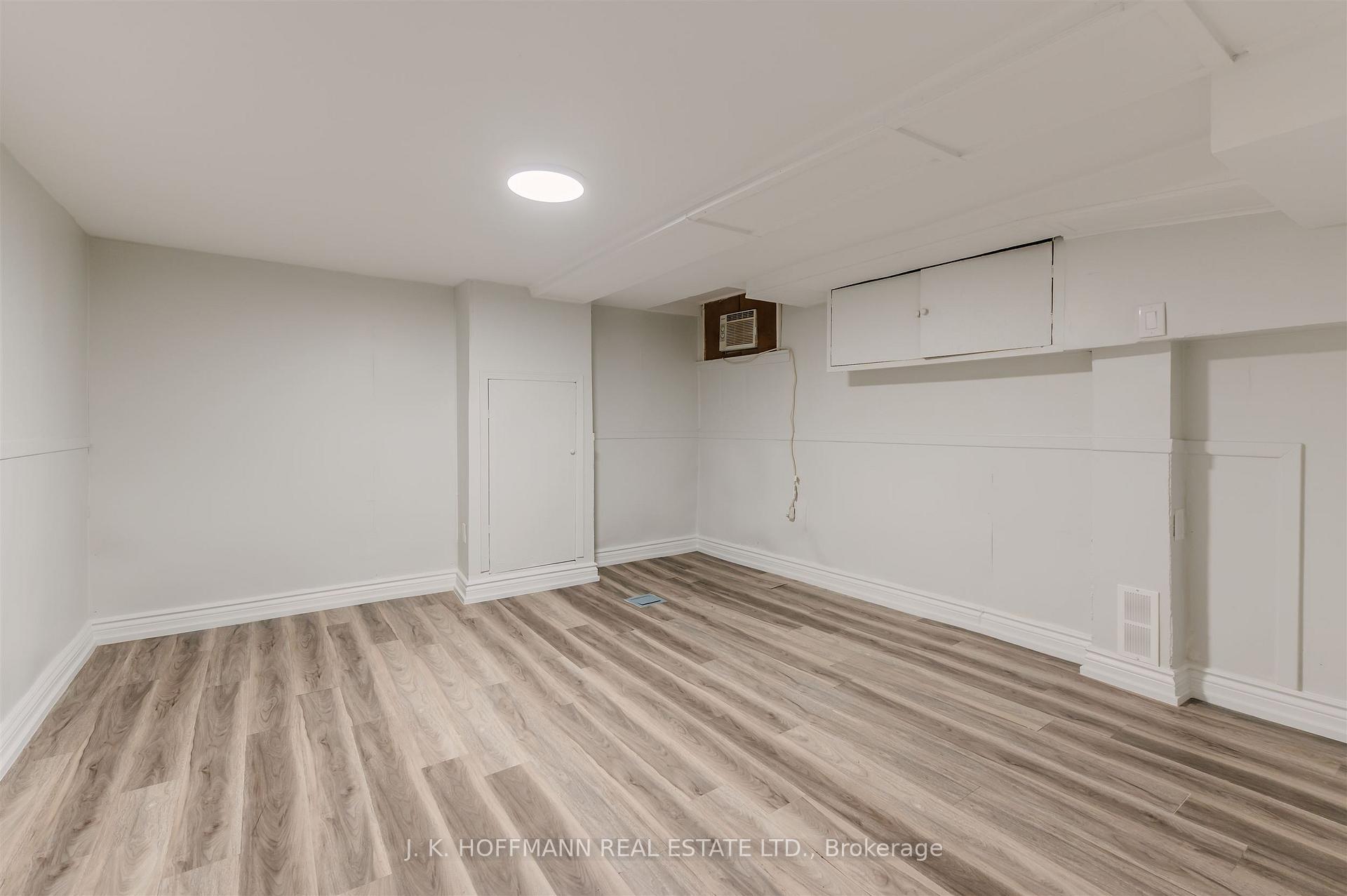 Photo 25 of 33 Darrell Avenue, Toronto, East End-Danforth — HOMEH