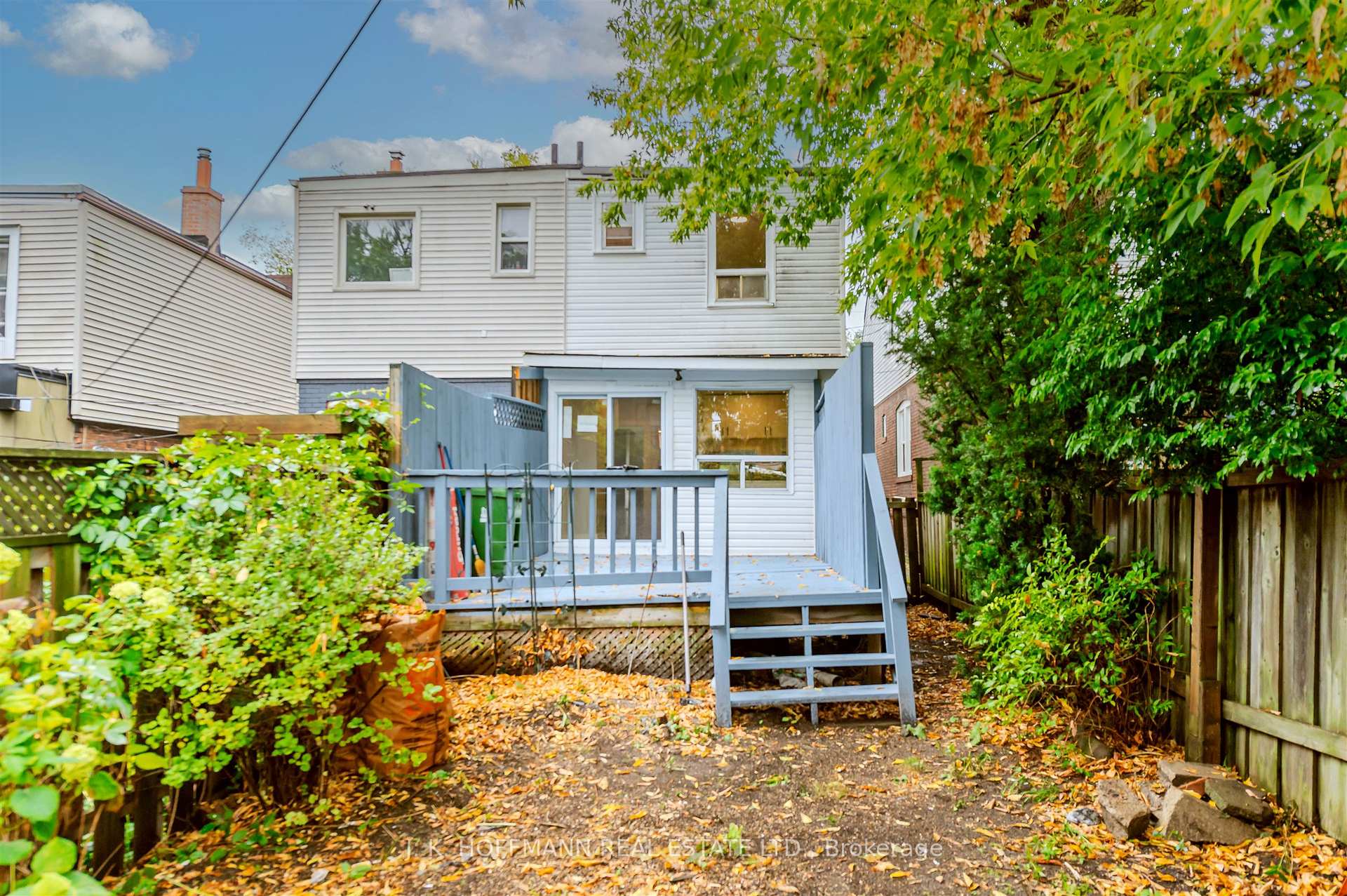Photo 30 of 33 Darrell Avenue, Toronto, East End-Danforth — HOMEH