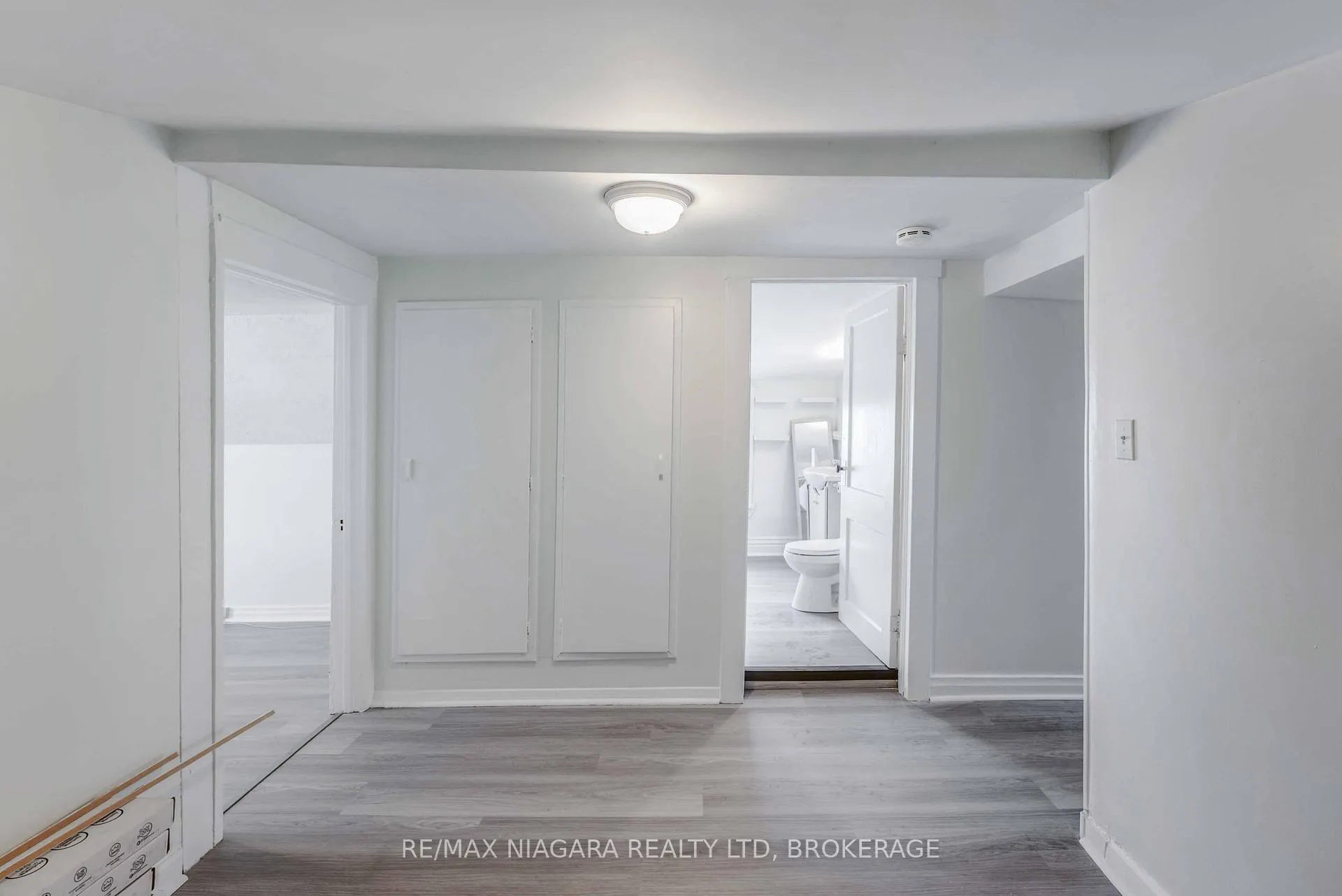 Photo 10 of Unit upper, 39 Carleton Street N, Thorold, Thorold Downtown — HOMEH