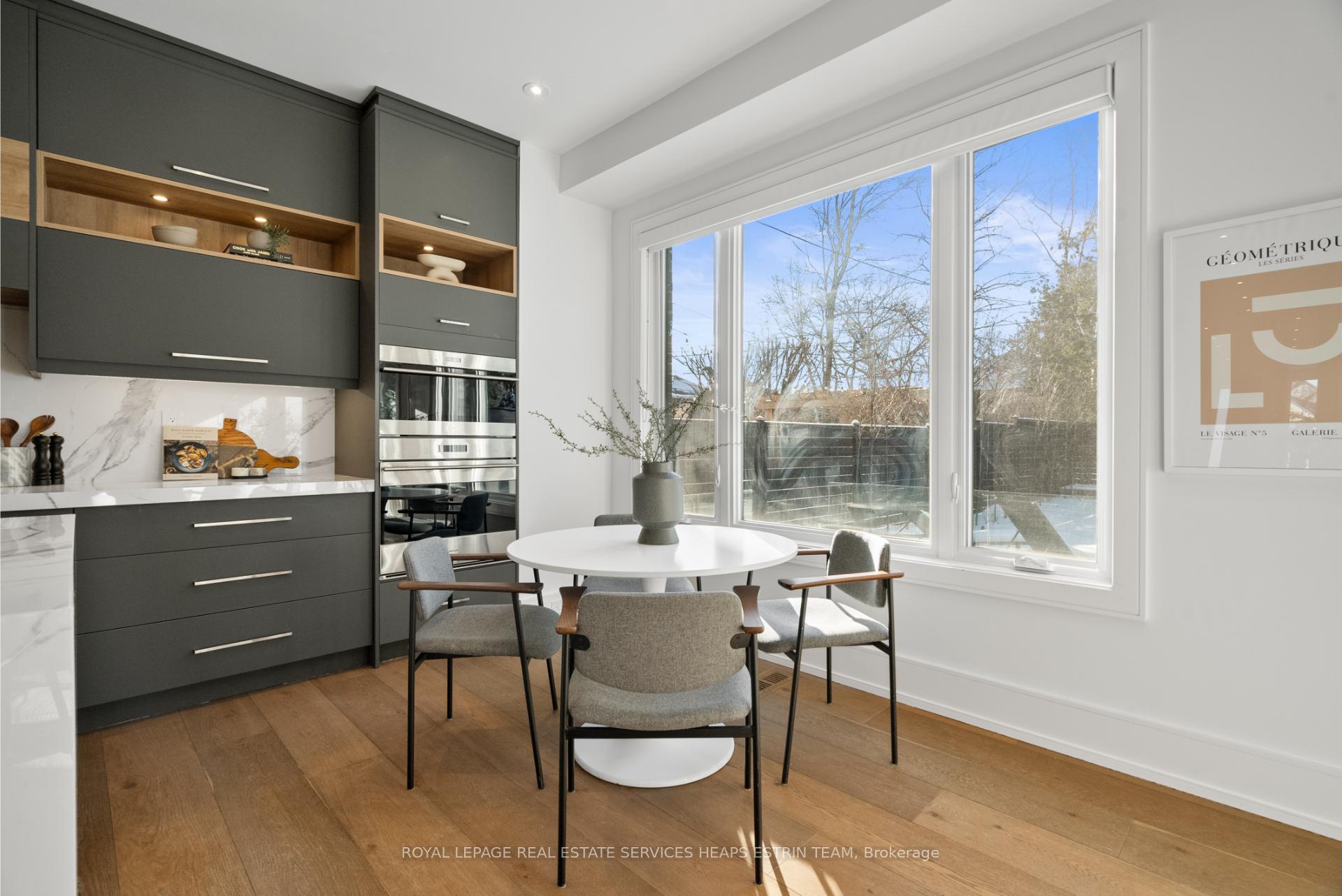 Photo 10 of 39 Sharron Drive, Toronto, Leaside — HOMEH
