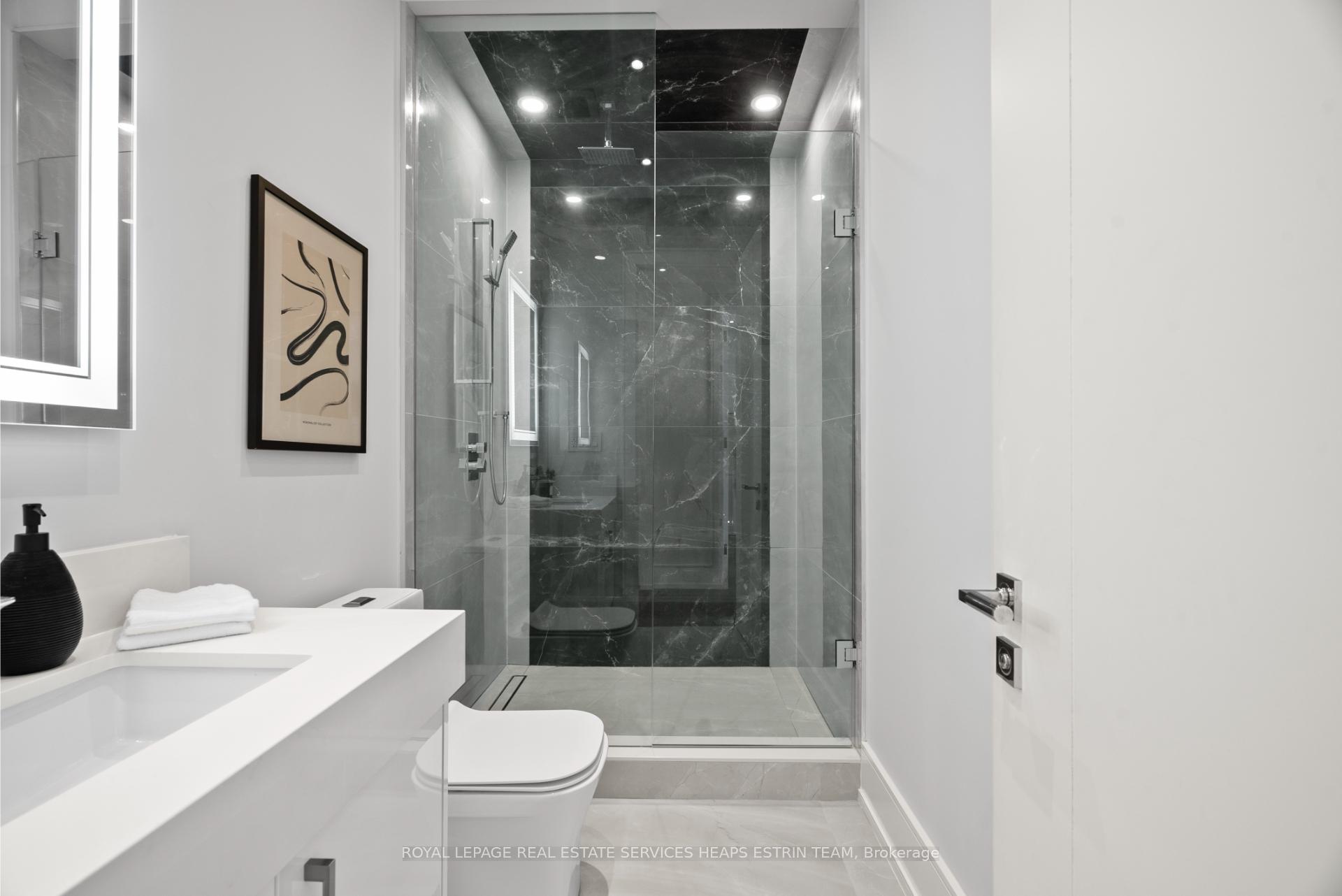 Photo 16 of 39 Sharron Drive, Toronto, Leaside — HOMEH