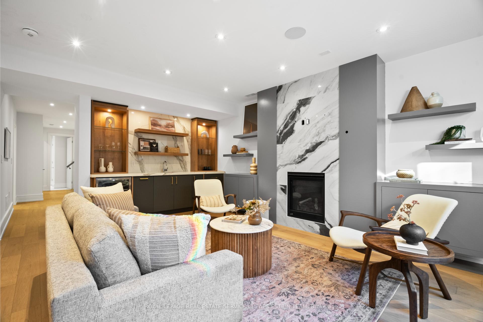 Photo 22 of 39 Sharron Drive, Toronto, Leaside — HOMEH