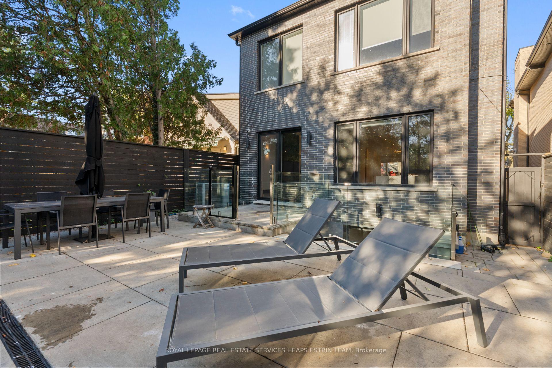 Photo 31 of 39 Sharron Drive, Toronto, Leaside — HOMEH