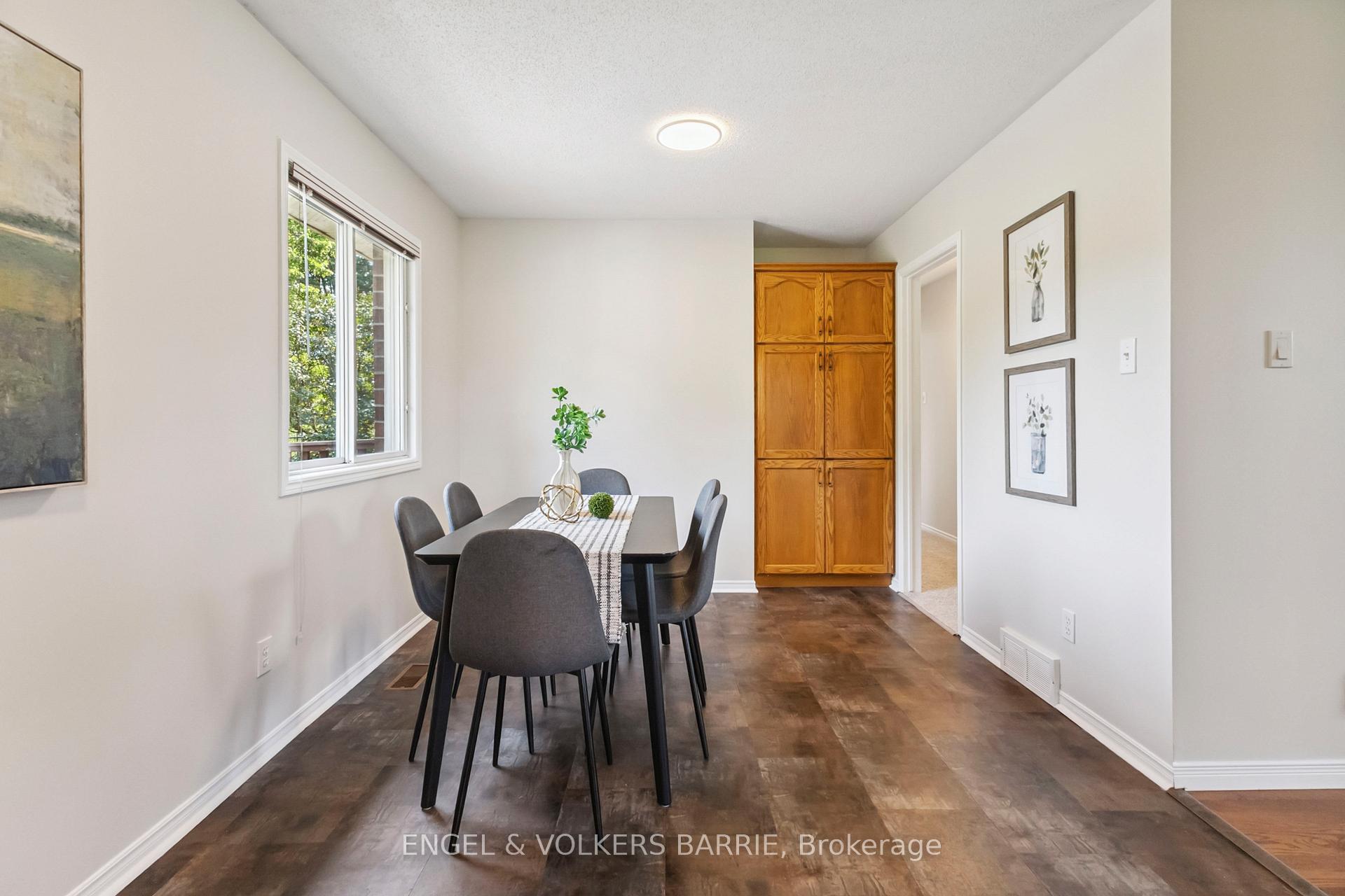 Photo 9 of 91 Parkview Drive, Strathroy-Caradoc, SE — HOMEH