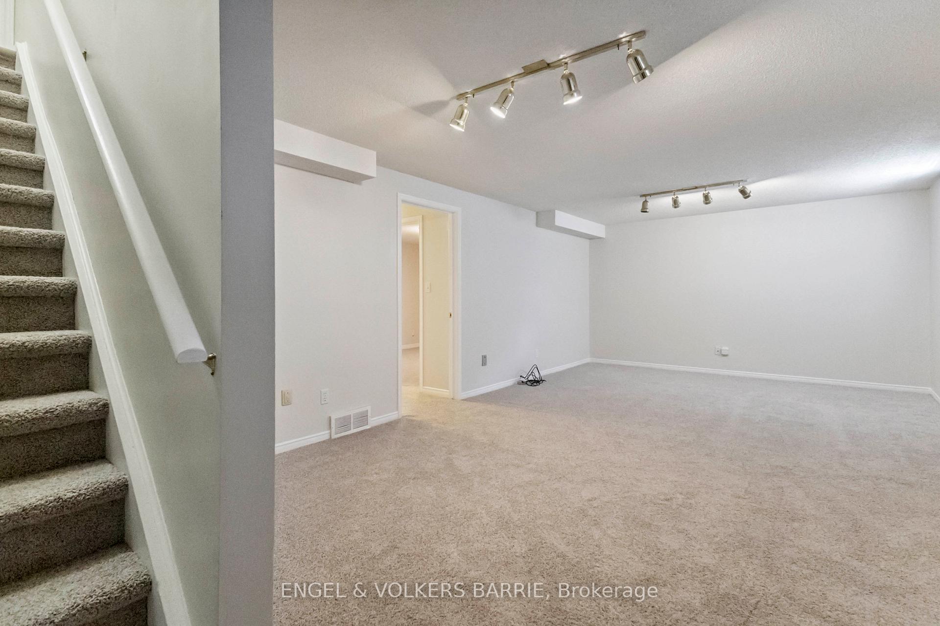 Photo 17 of 91 Parkview Drive, Strathroy-Caradoc, SE — HOMEH