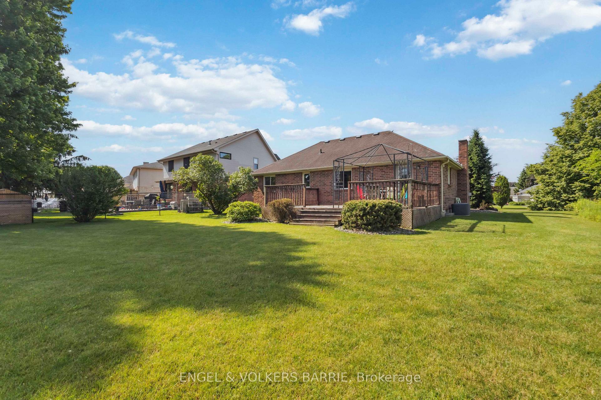 Photo 24 of 91 Parkview Drive, Strathroy-Caradoc, SE — HOMEH