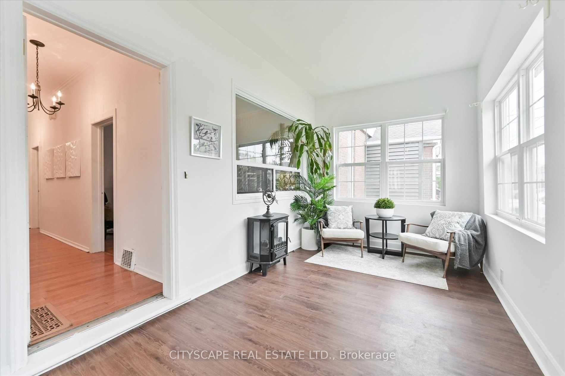 Photo 6 of 15 Midburn Avenue, Toronto, Crescent Town — HOMEH