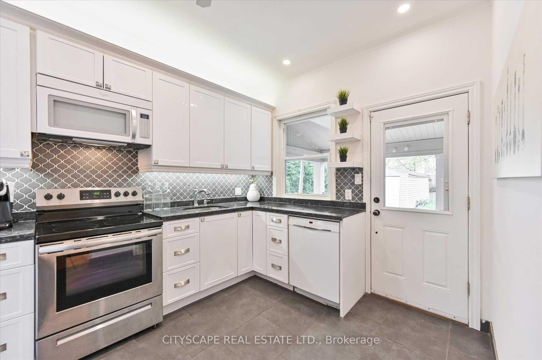 Photo 14 of 15 Midburn Avenue, Toronto, Crescent Town — HOMEH
