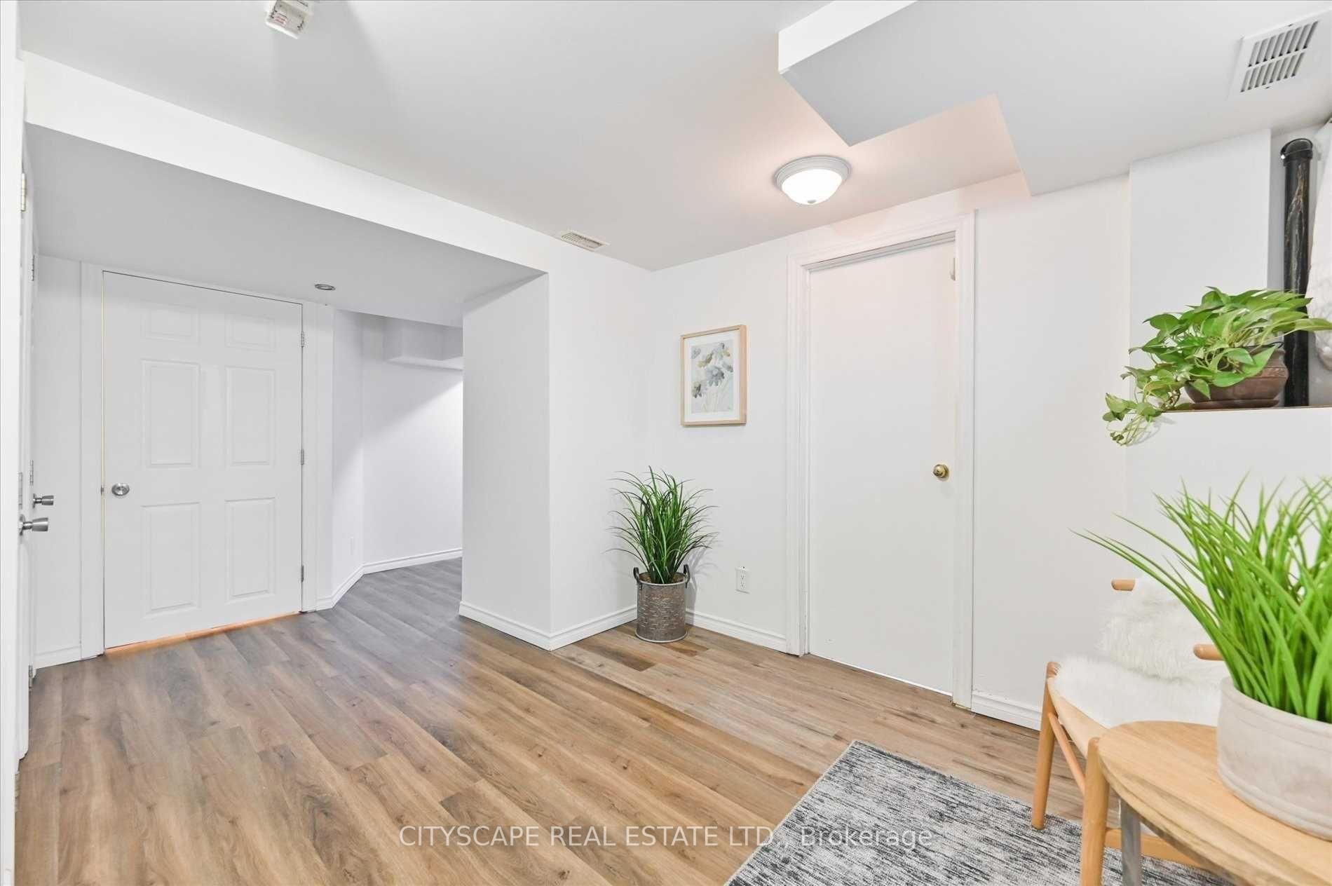 Photo 21 of 15 Midburn Avenue, Toronto, Crescent Town — HOMEH