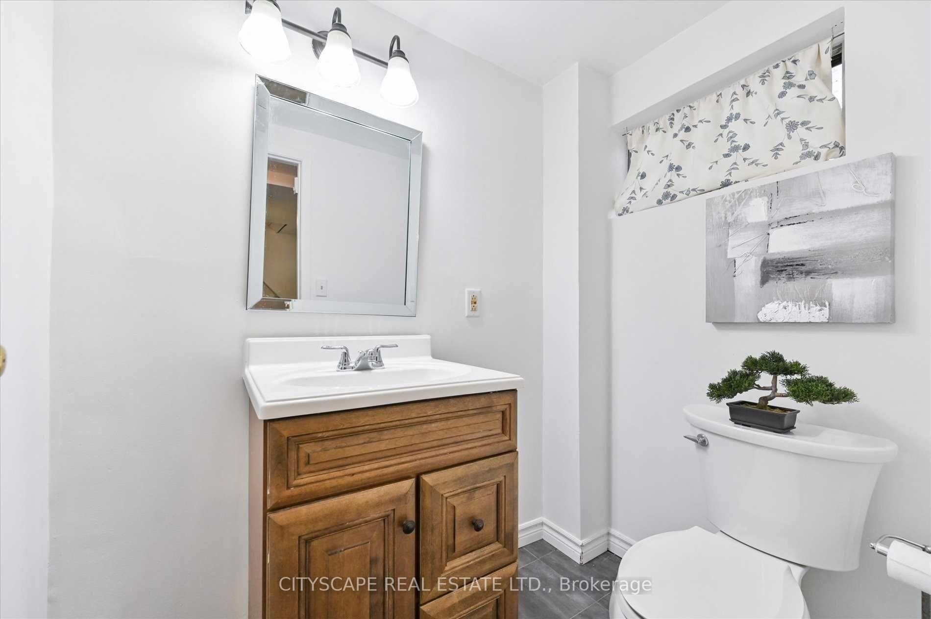 Photo 26 of 15 Midburn Avenue, Toronto, Crescent Town — HOMEH