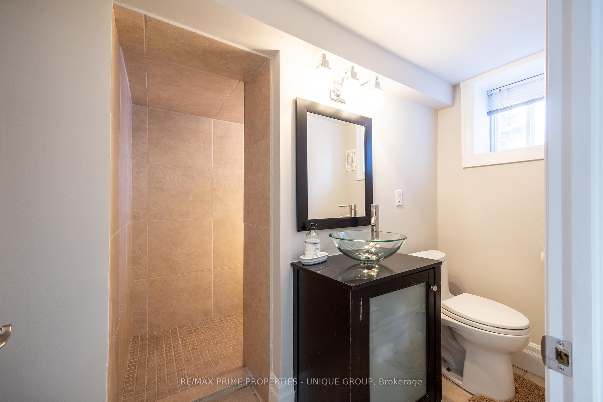 Photo 32 of 67 Rykert Crescent, Toronto, Leaside — HOMEH