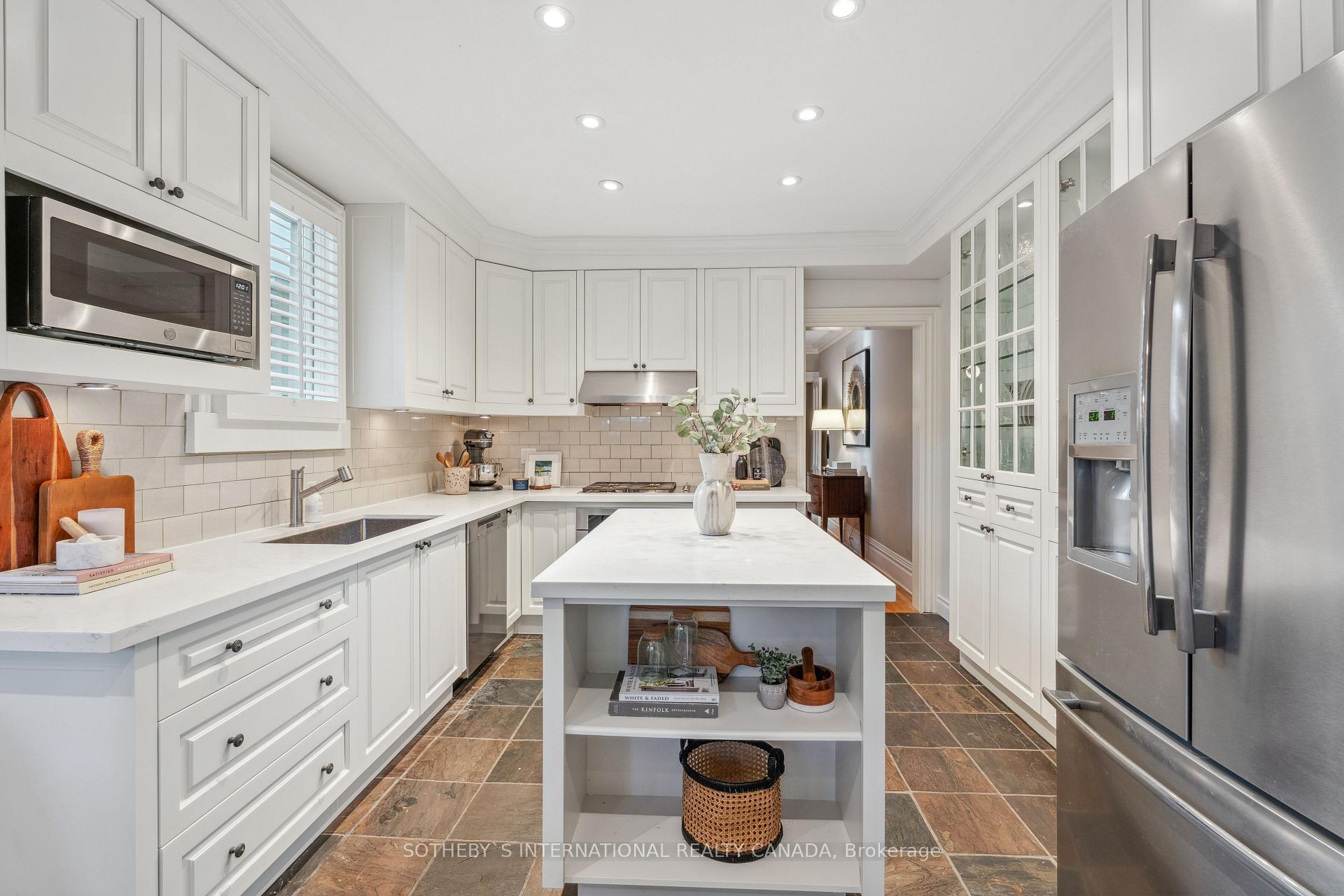 Photo 3 of 428 Sackville Street, Toronto, Cabbagetown-South St. James Town — HOMEH