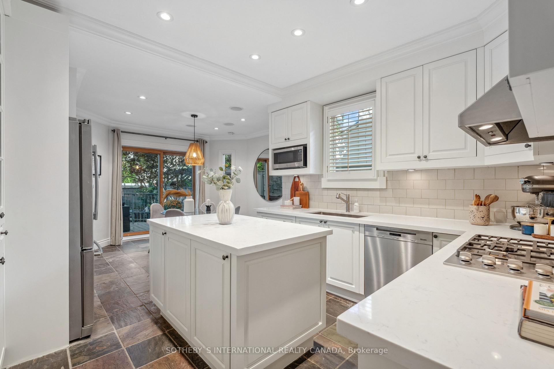 Photo 8 of 428 Sackville Street, Toronto, Cabbagetown-South St. James Town — HOMEH