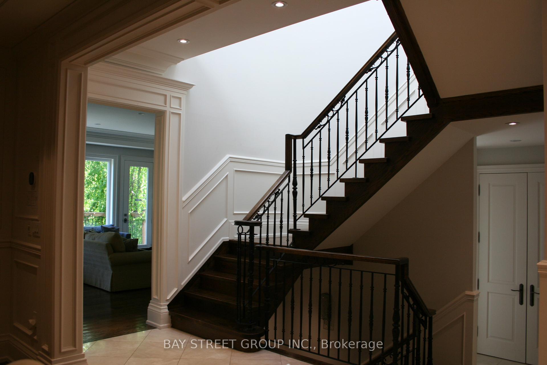 Photo 12 of 29 Notley Pl, Toronto, O'Connor-Parkview — HOMEH