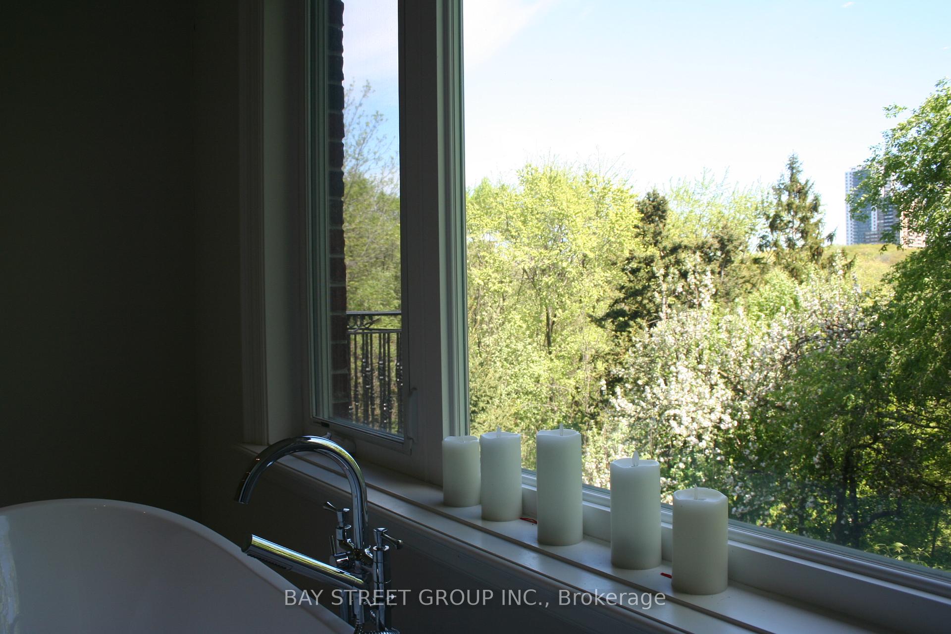 Photo 21 of 29 Notley Pl, Toronto, O'Connor-Parkview — HOMEH