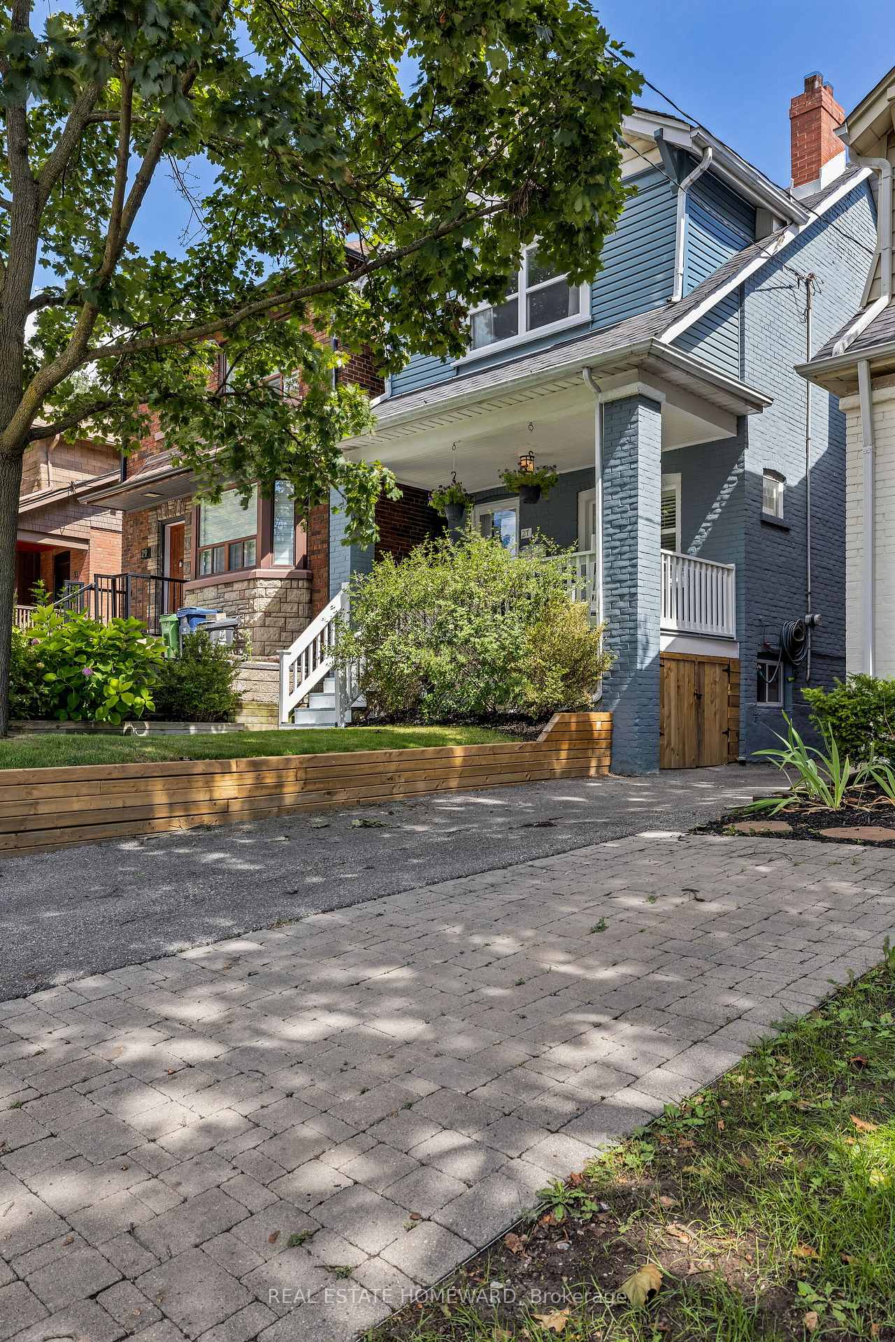 Photo 3 of 27 Normandy Boulevard, Toronto, Woodbine Corridor — HOMEH