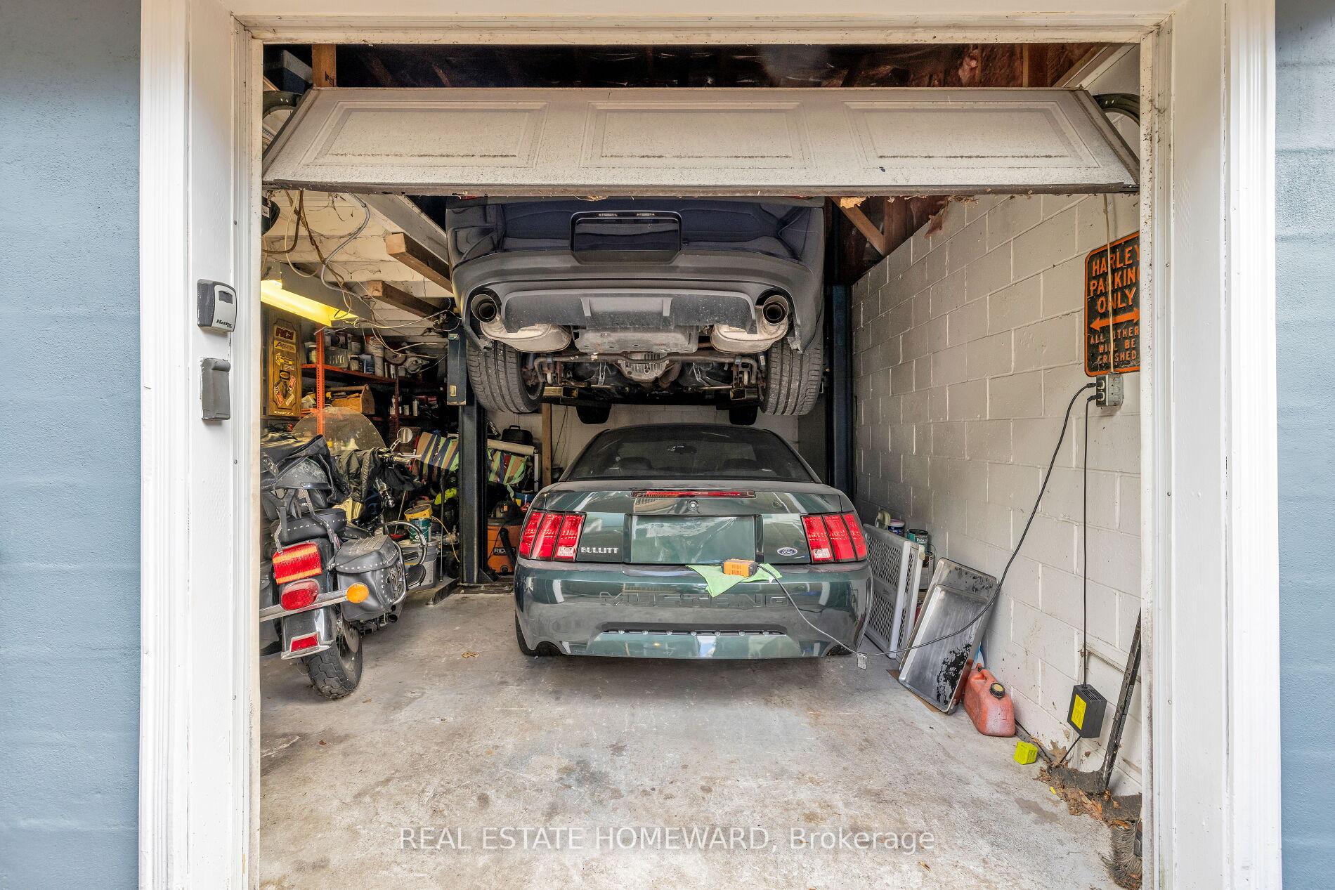 Photo 32 of 27 Normandy Boulevard, Toronto, Woodbine Corridor — HOMEH